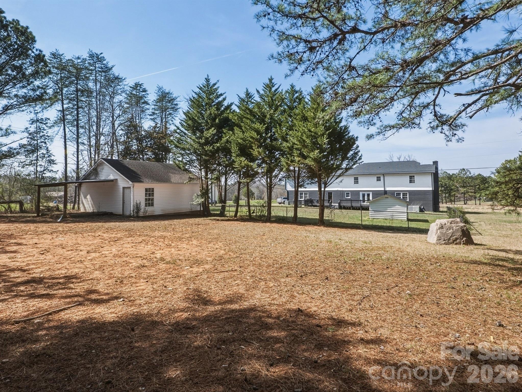 330 Skyview Drive — Catawba