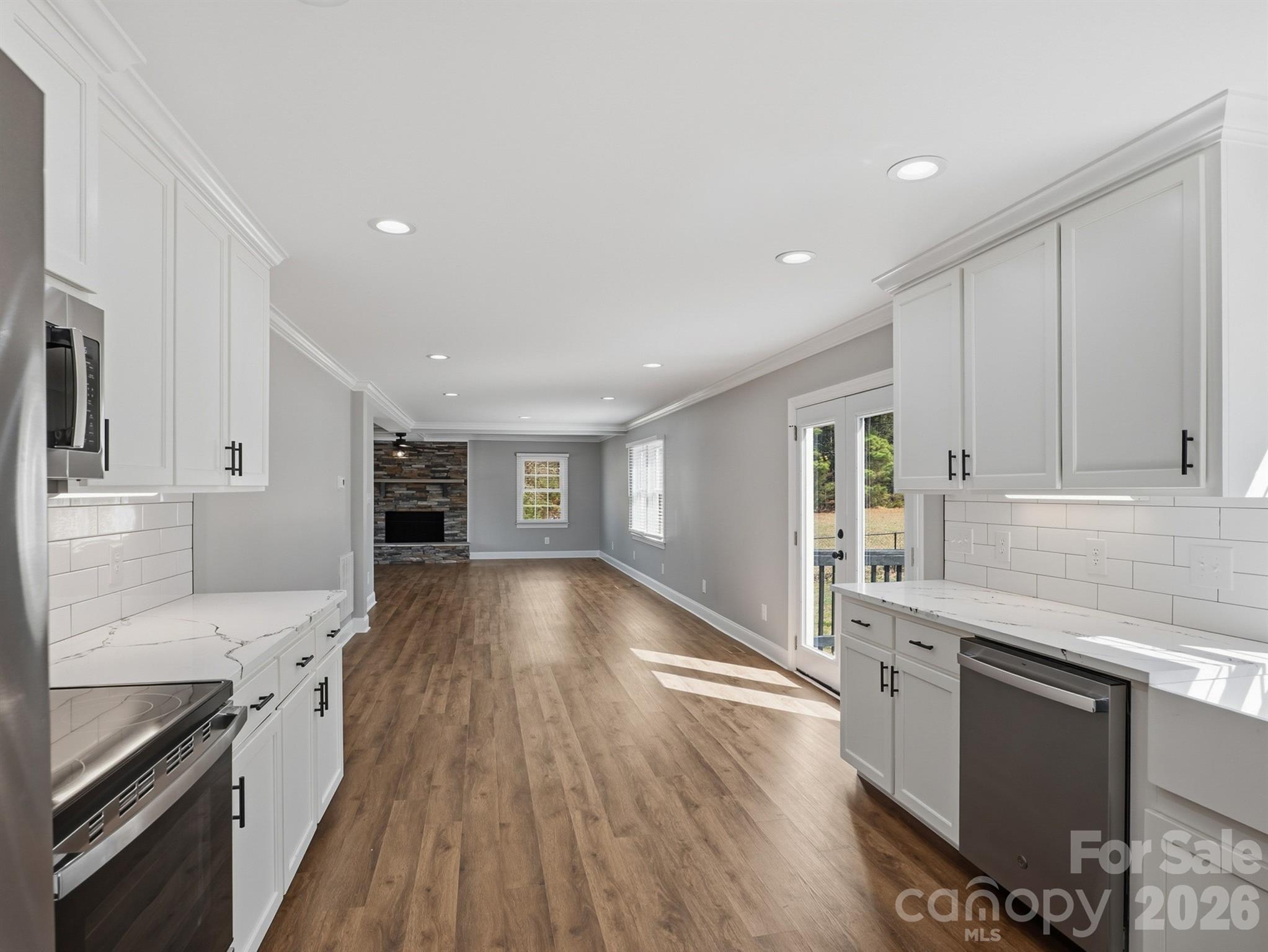 330 Skyview Drive — Catawba