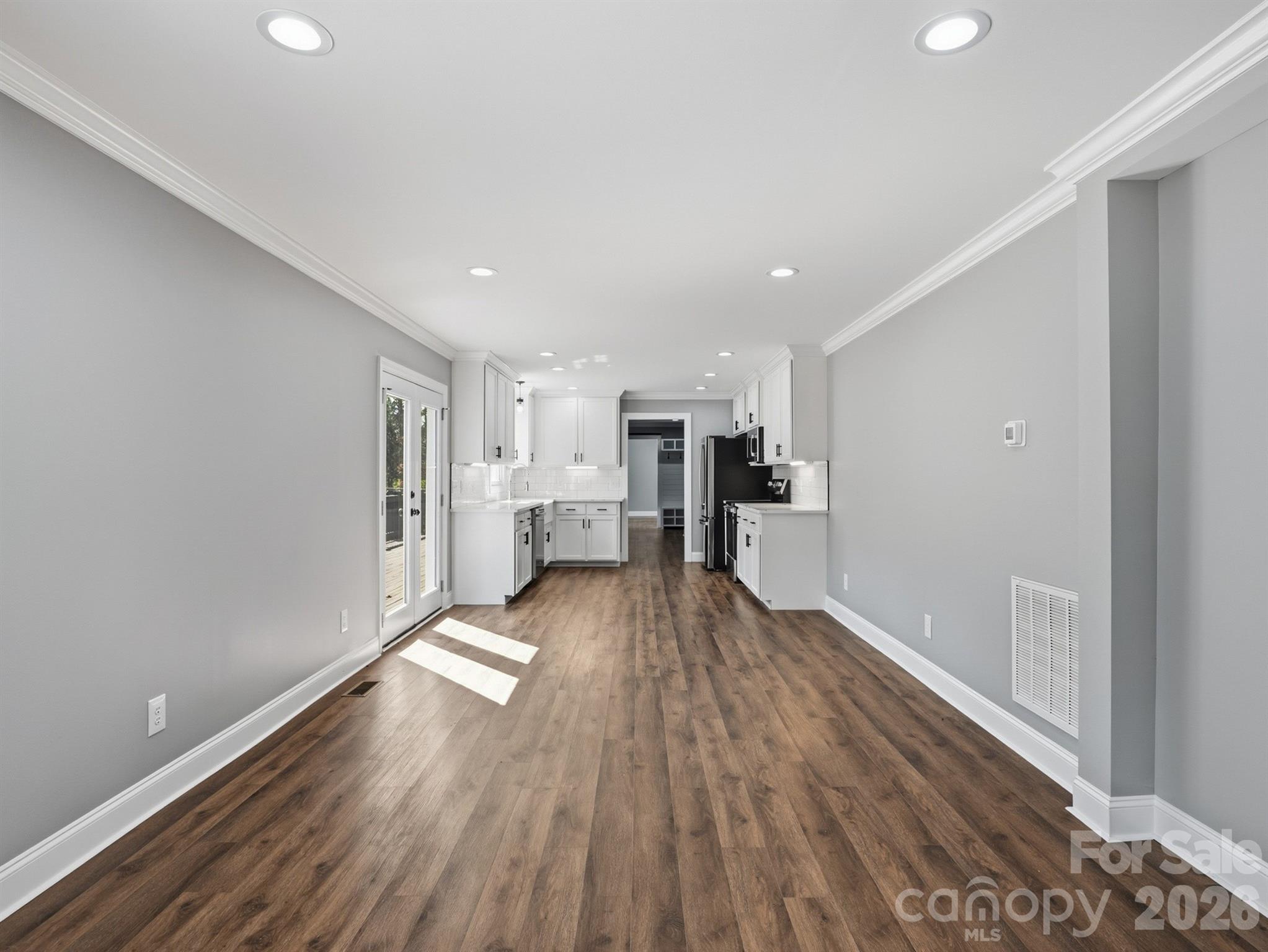 330 Skyview Drive — Catawba