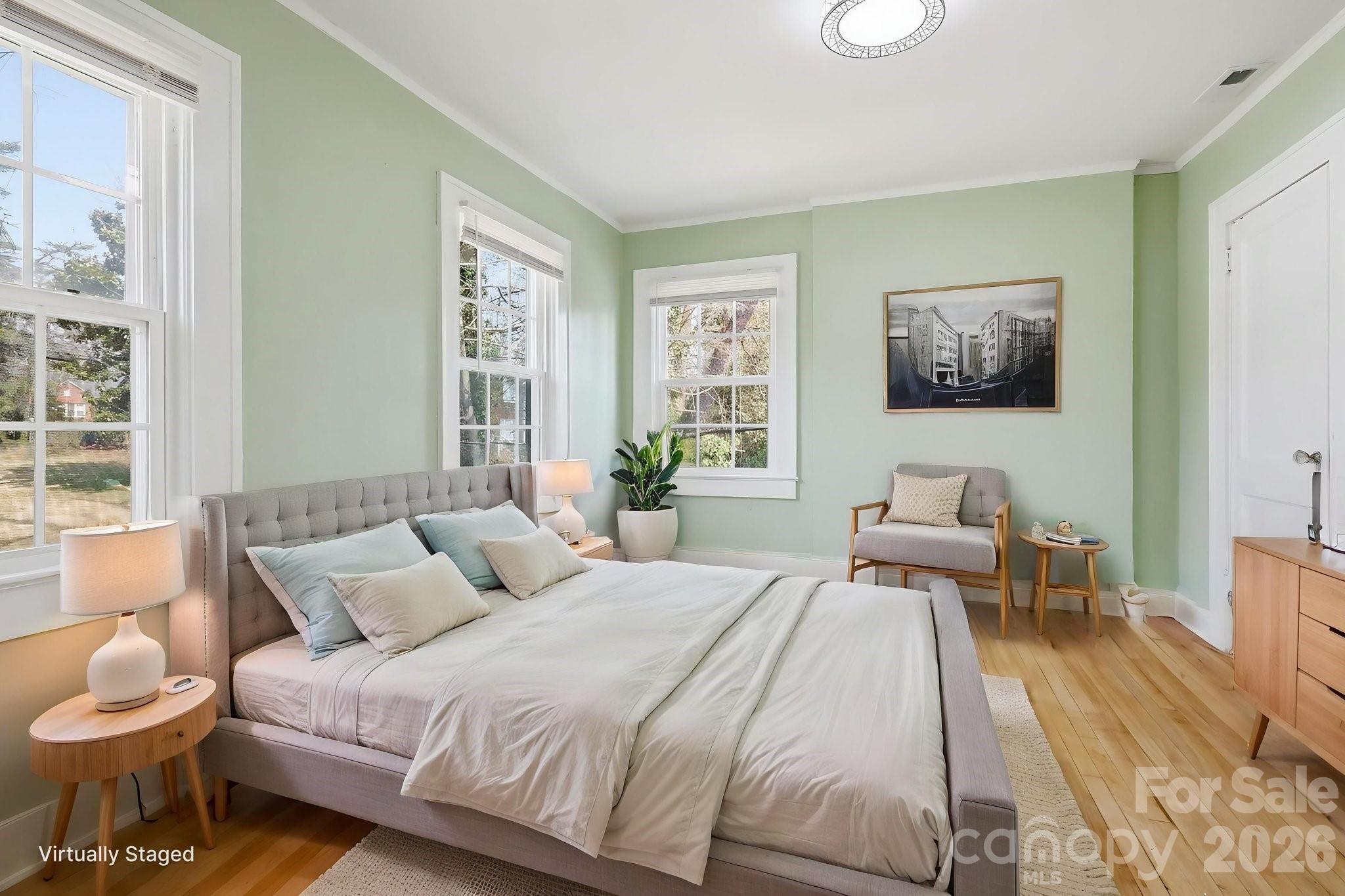 1407 Mimosa Lane — Lenoir