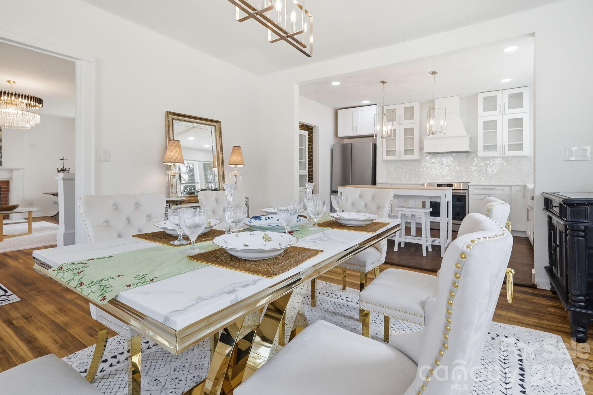 1407 Mimosa Lane — Lenoir
