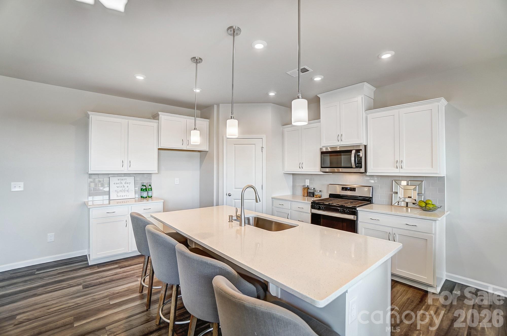 2724 Phoenix Court — Gastonia