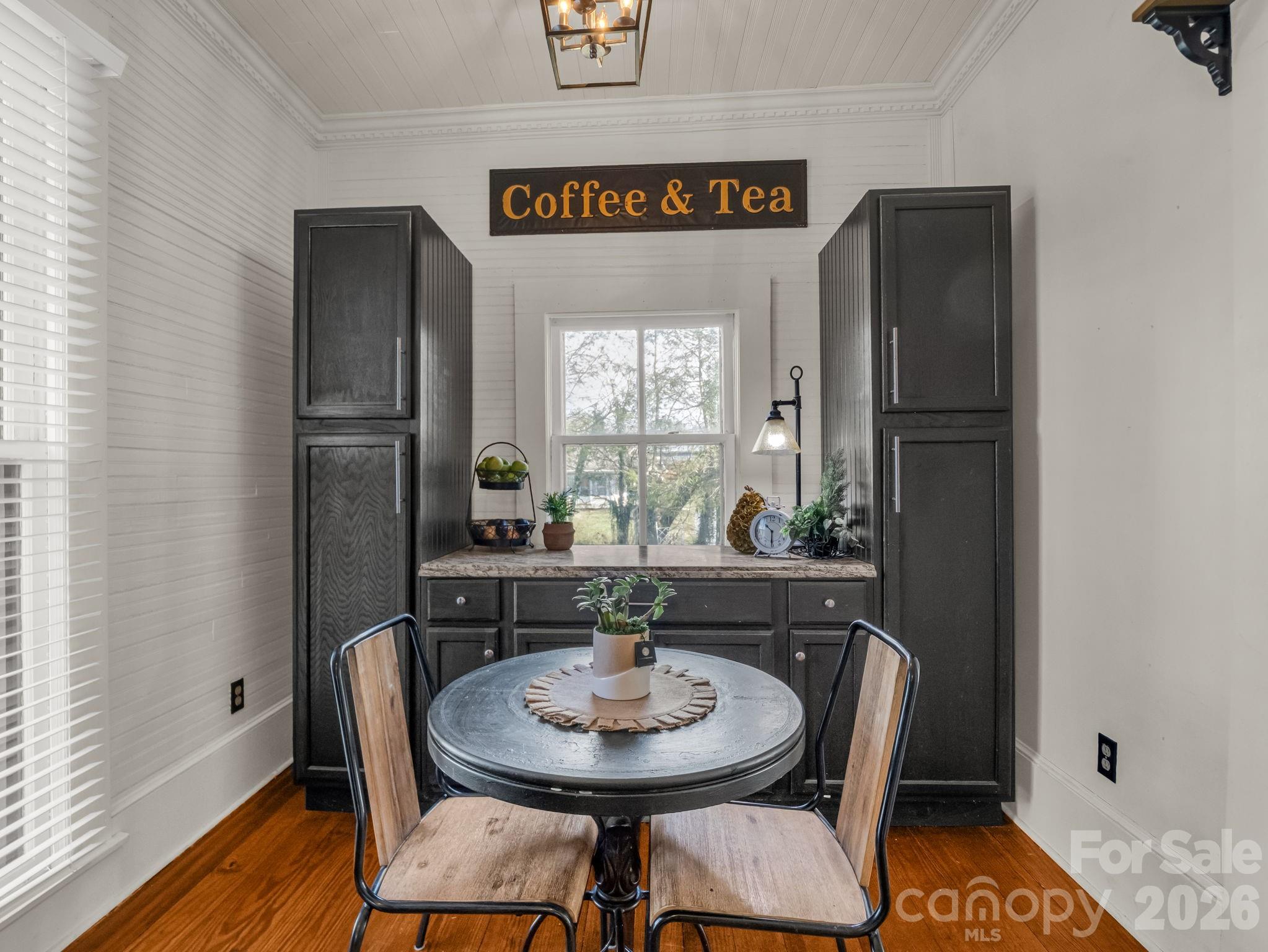 219 Stoney Mountain Road — Hendersonville