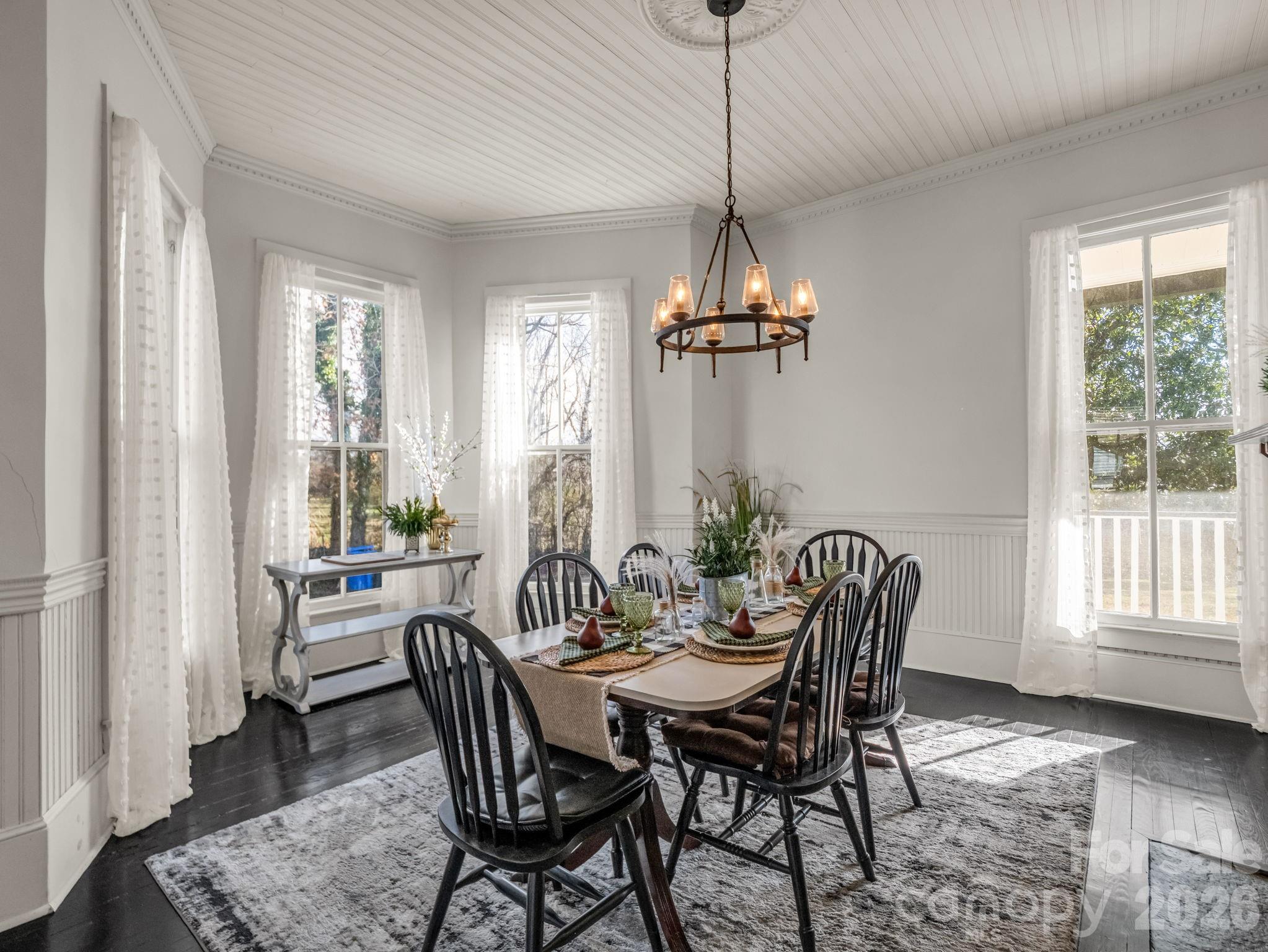 219 Stoney Mountain Road — Hendersonville