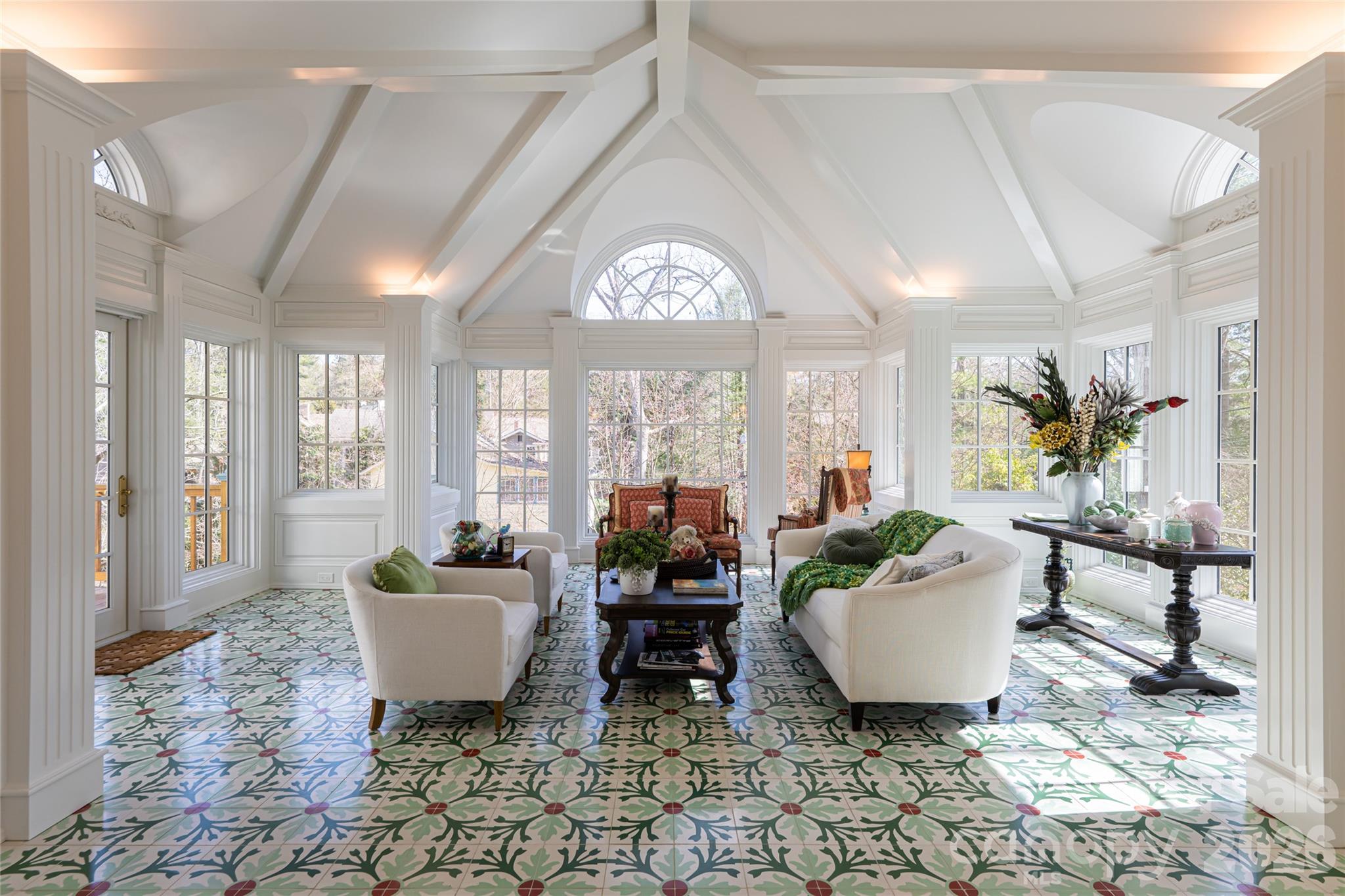 40 Forest Road — Asheville
