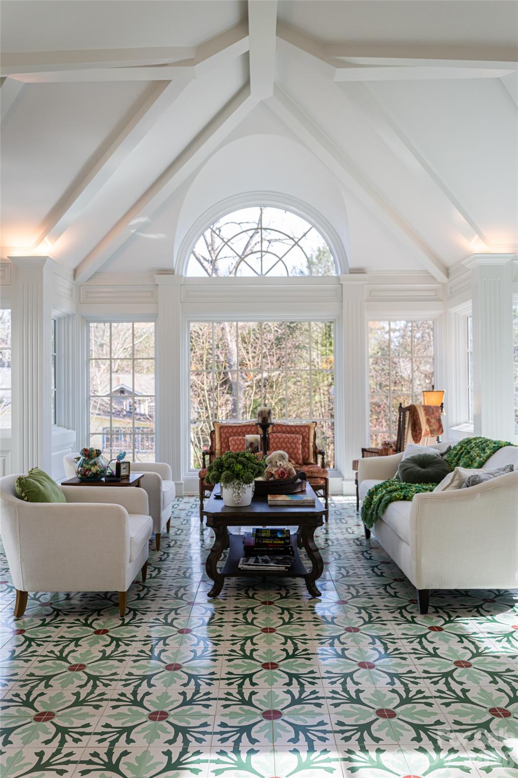 40 Forest Road — Asheville