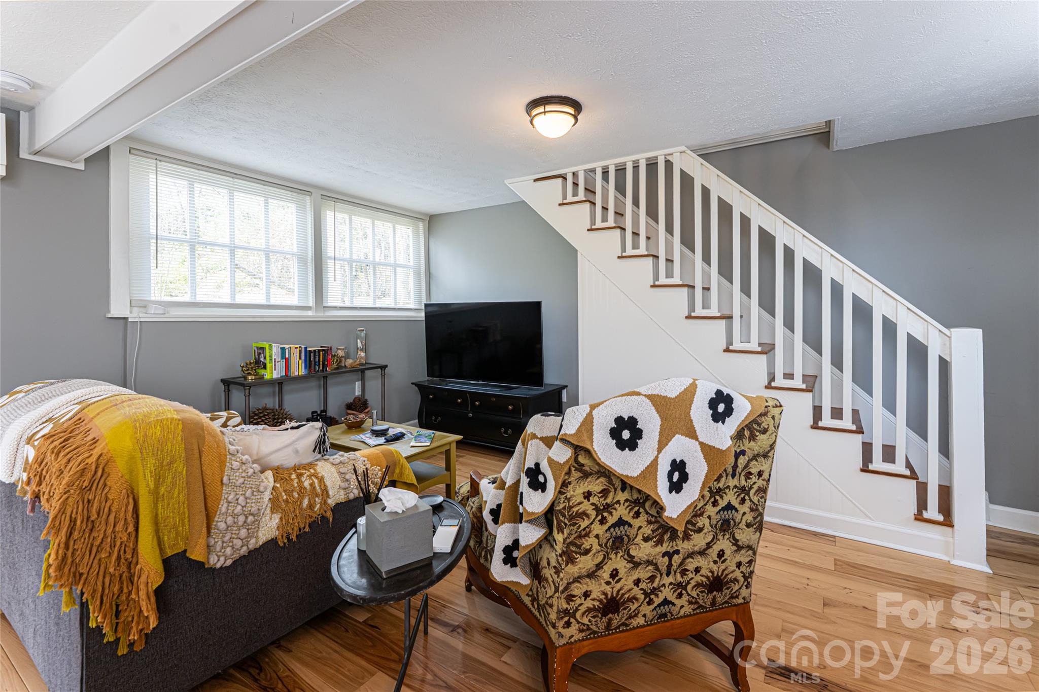 40 Forest Road — Asheville