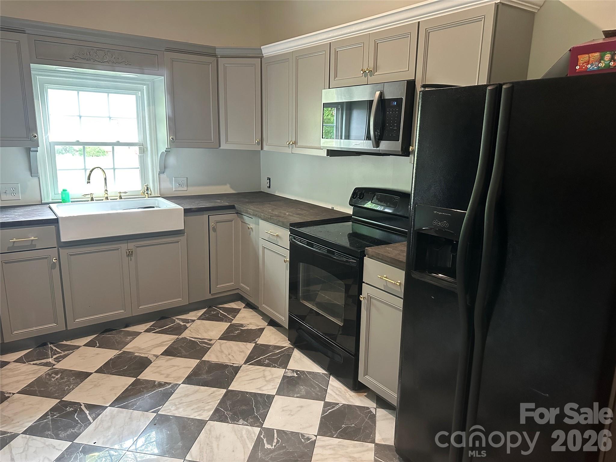 215 S Matson Street — Kershaw