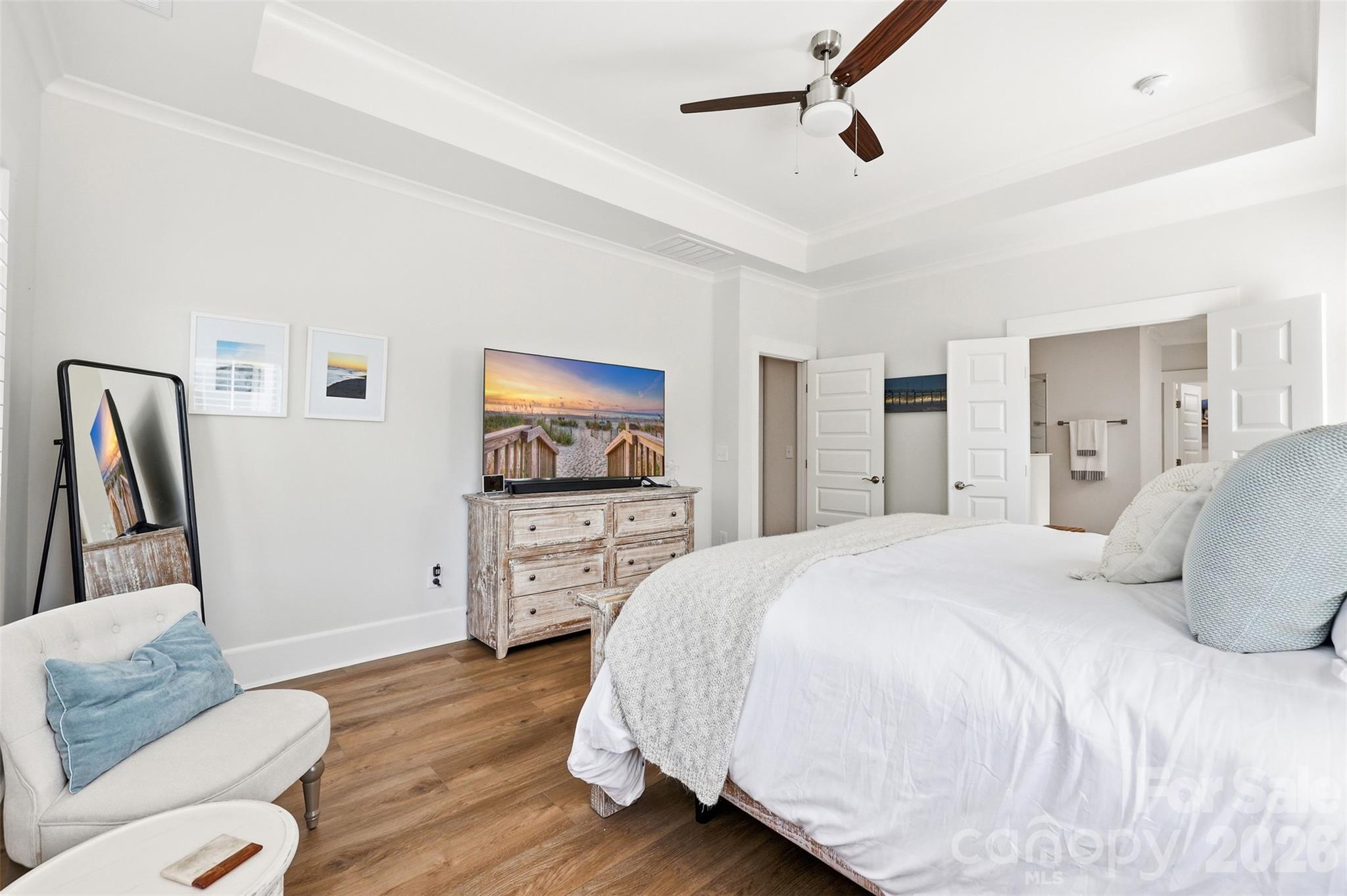 1064 SW Mayfair Way — Sunset Beach