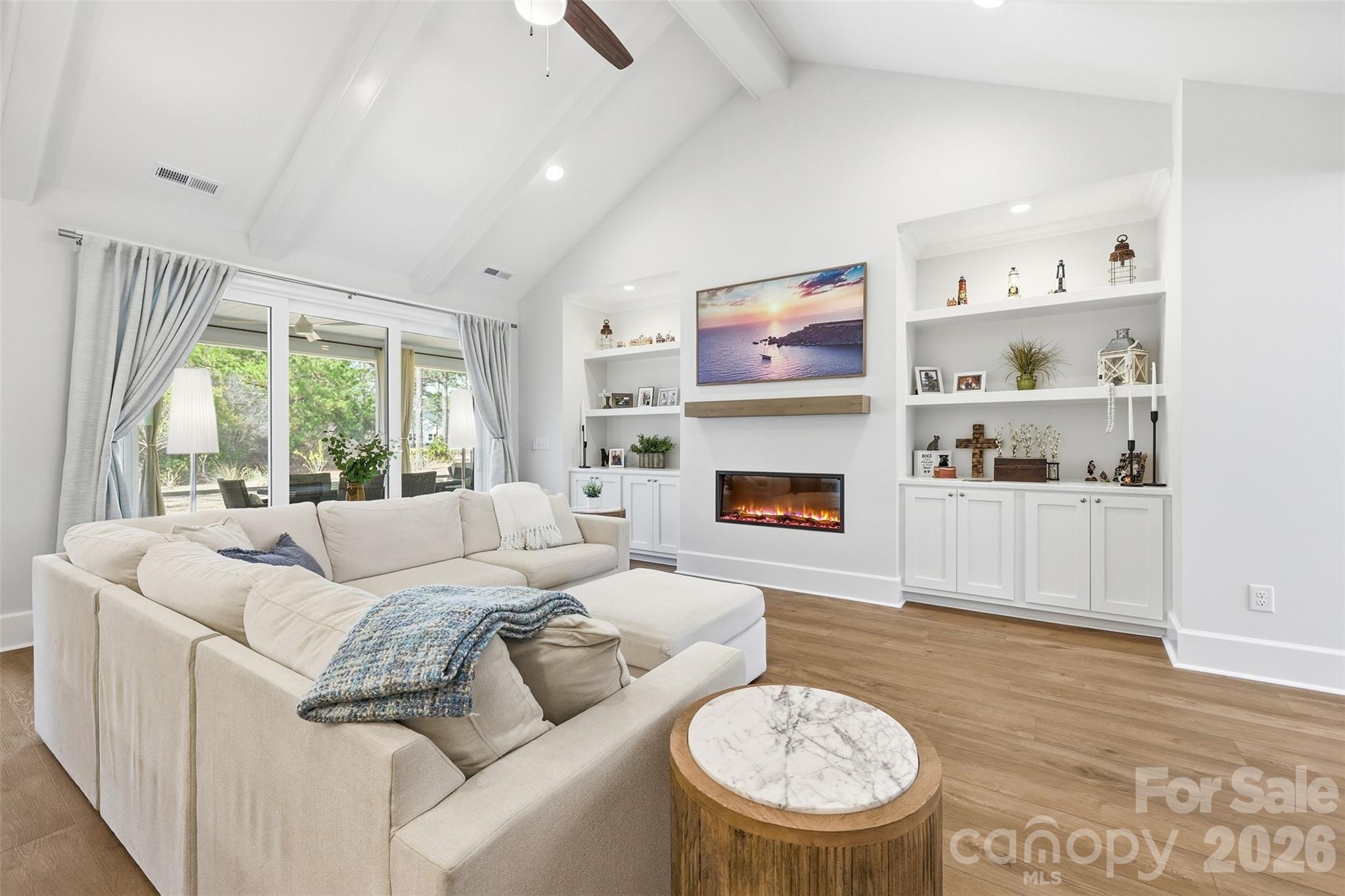 1064 SW Mayfair Way — Sunset Beach