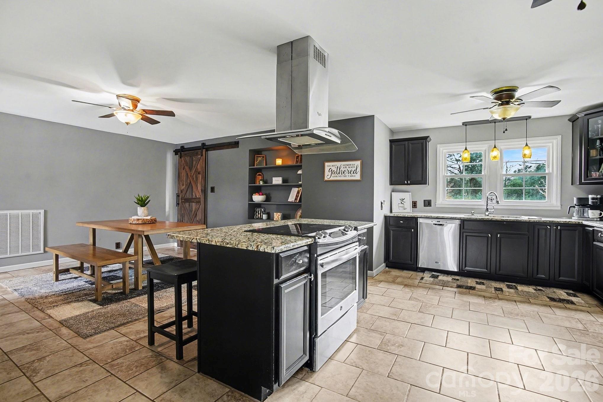 2325 Brown Road — China Grove