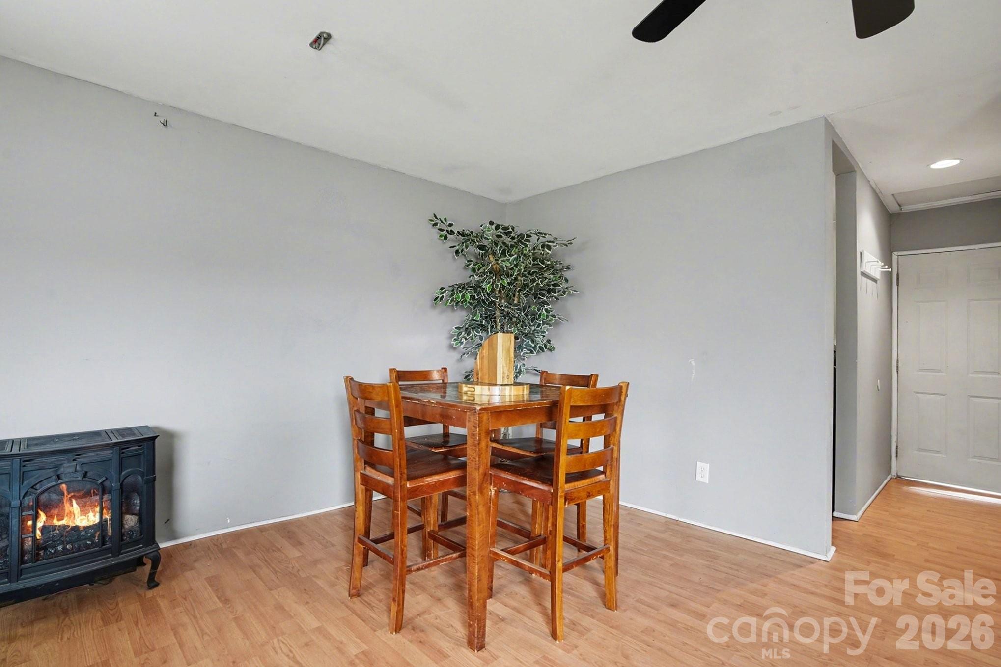 2325 Brown Road — China Grove