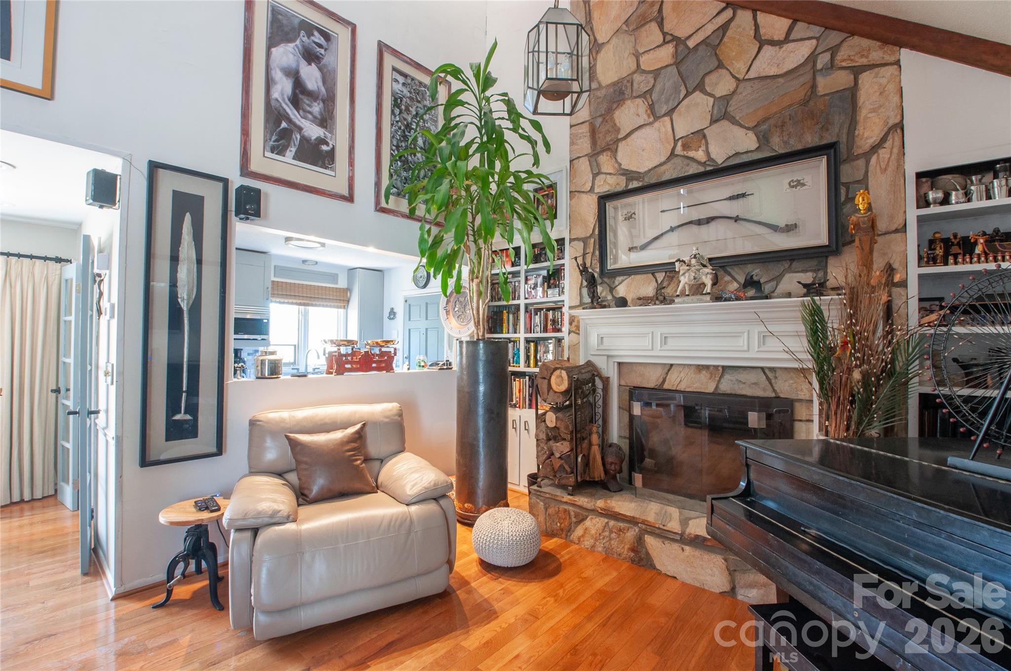 512 Forest Lane — Yadkinville