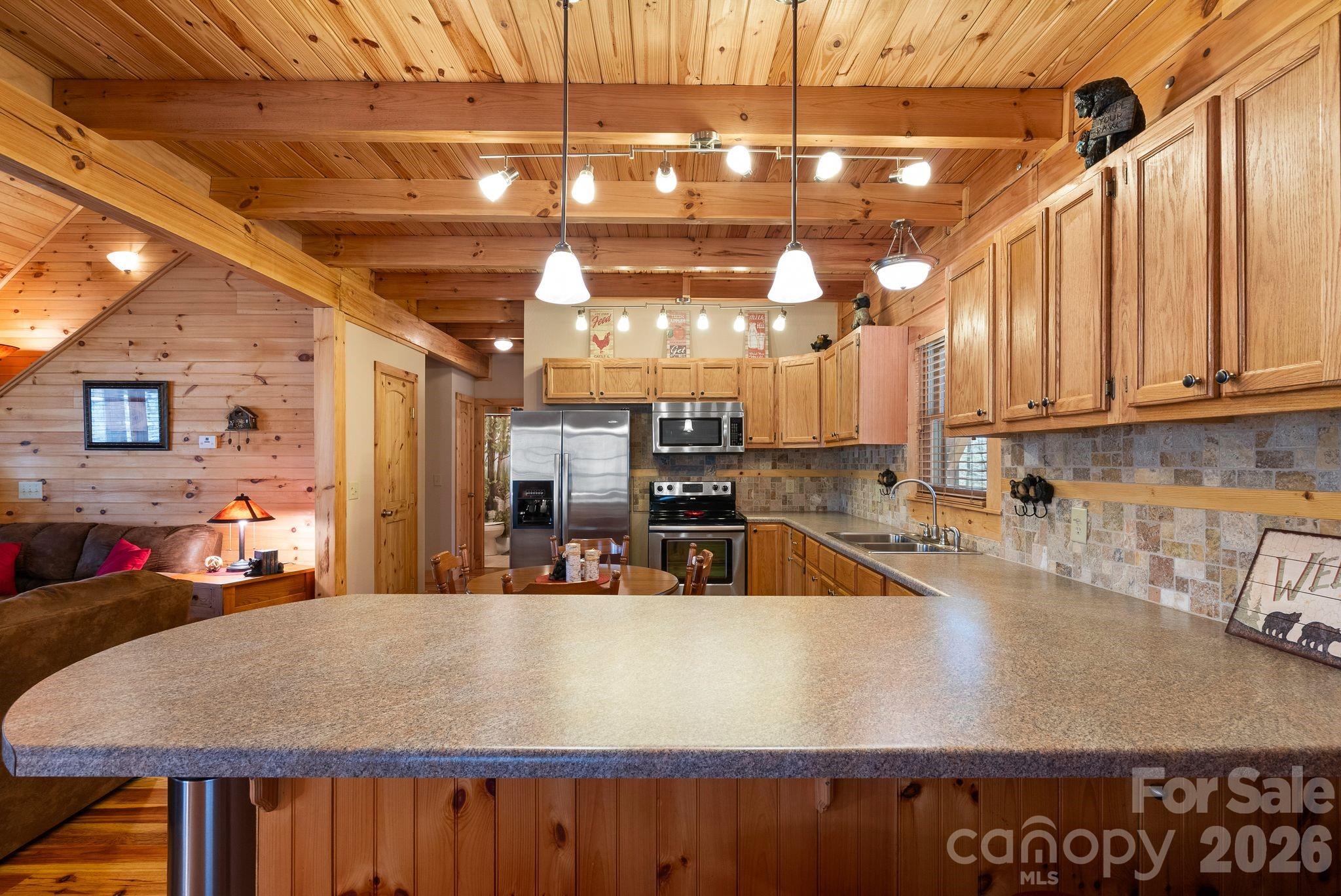 130 S Chatem Court — Union Mills