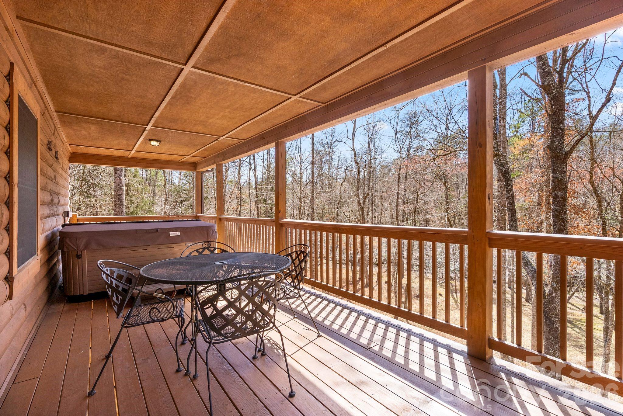 130 S Chatem Court — Union Mills