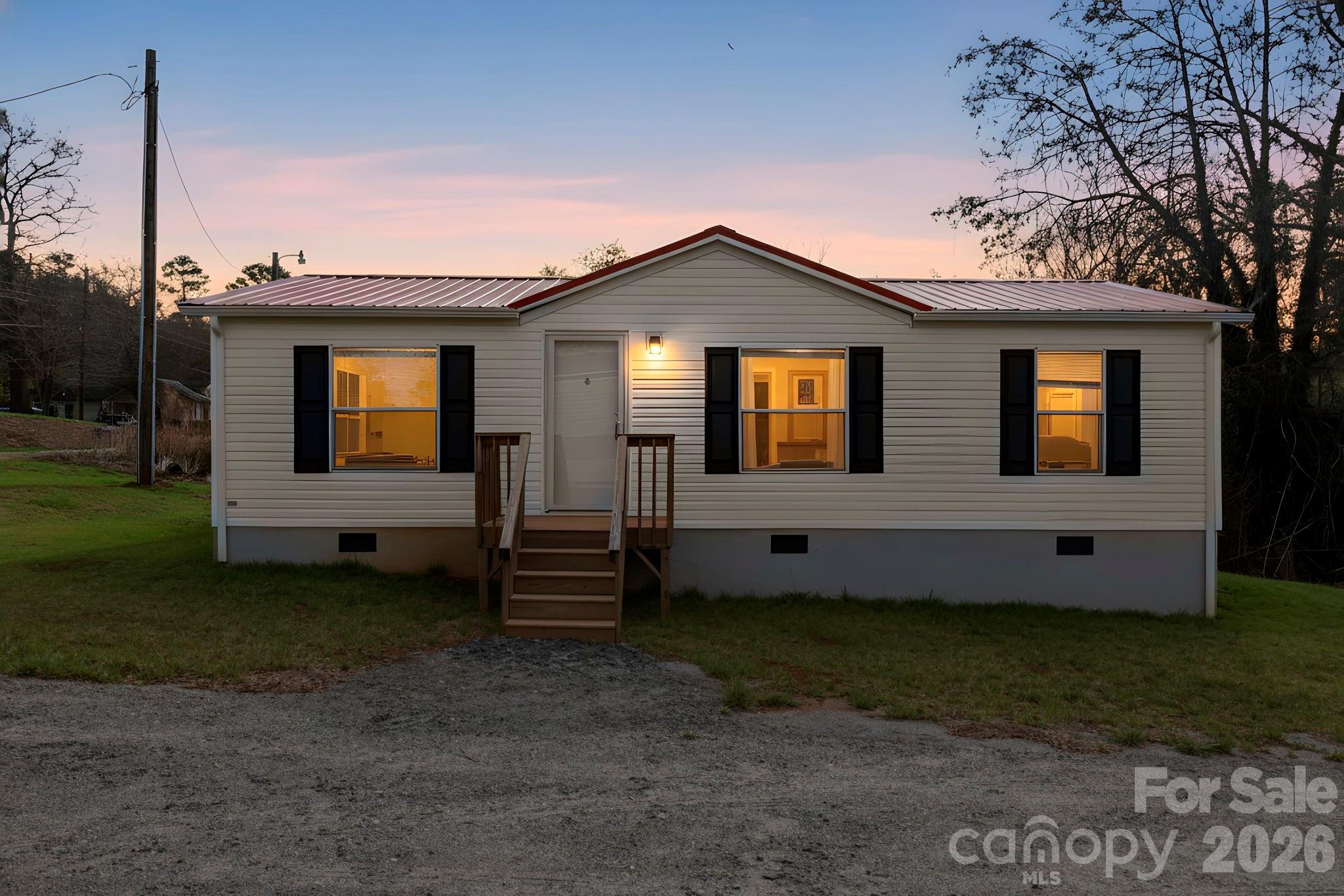 376 Puzzle Creek Road — Bostic