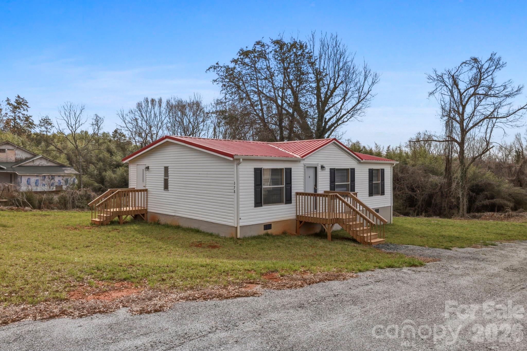 376 Puzzle Creek Road — Bostic