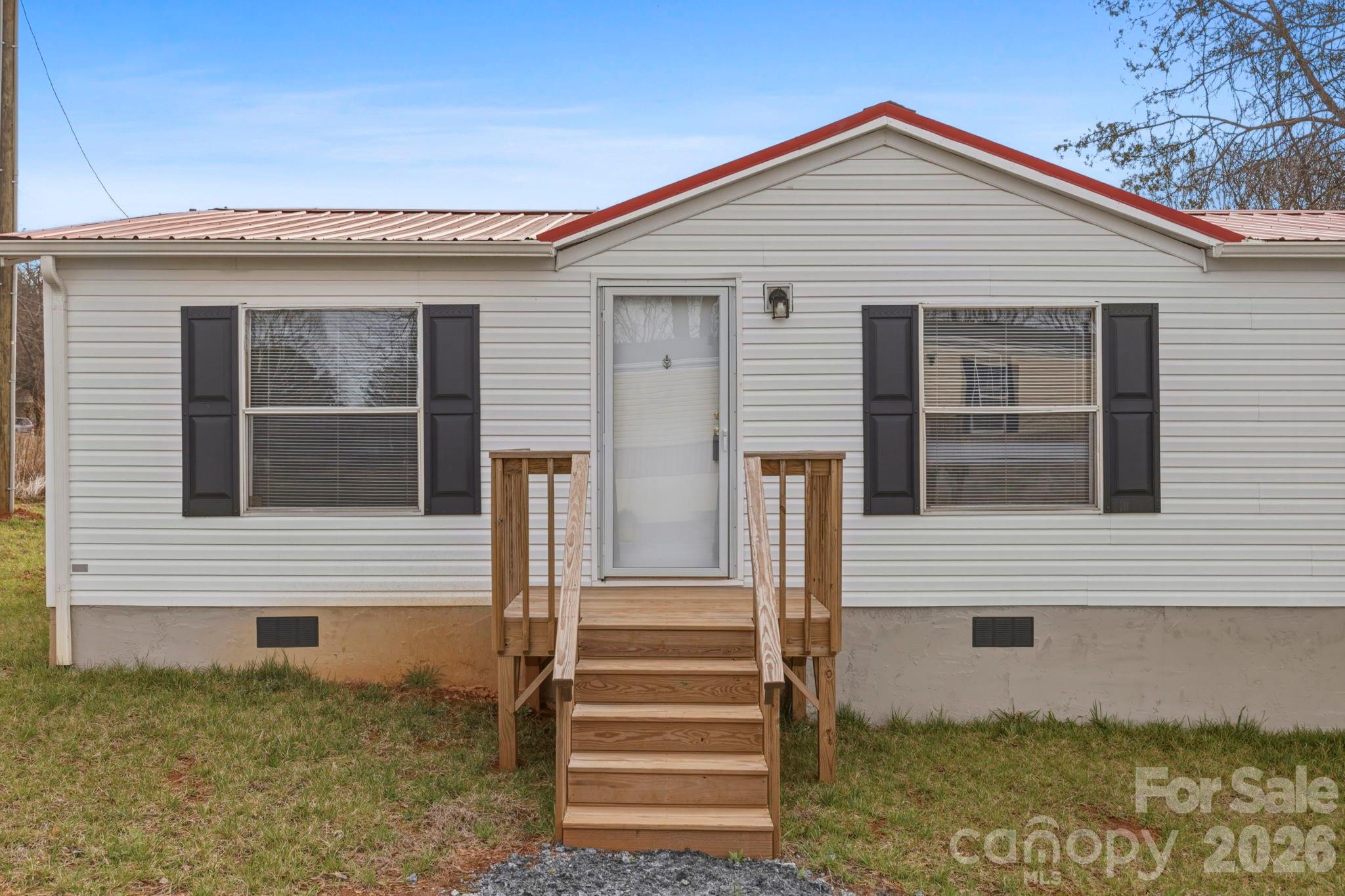376 Puzzle Creek Road — Bostic