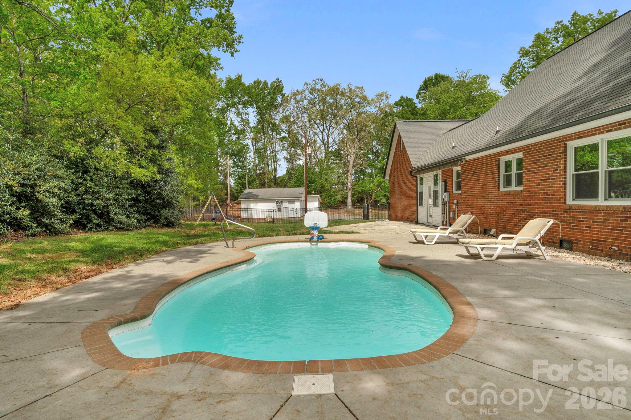 2505 Pleasant Grove Church Road — Marshville