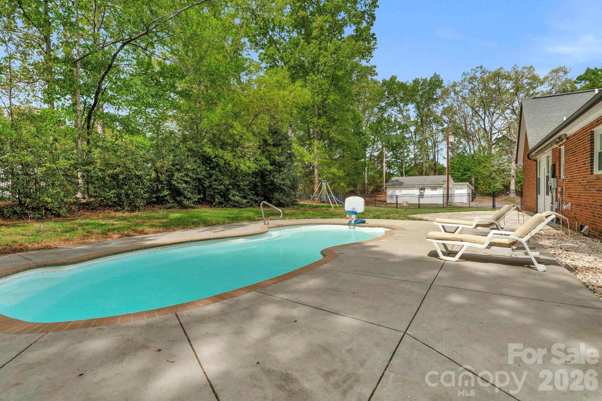 2505 Pleasant Grove Church Road — Marshville