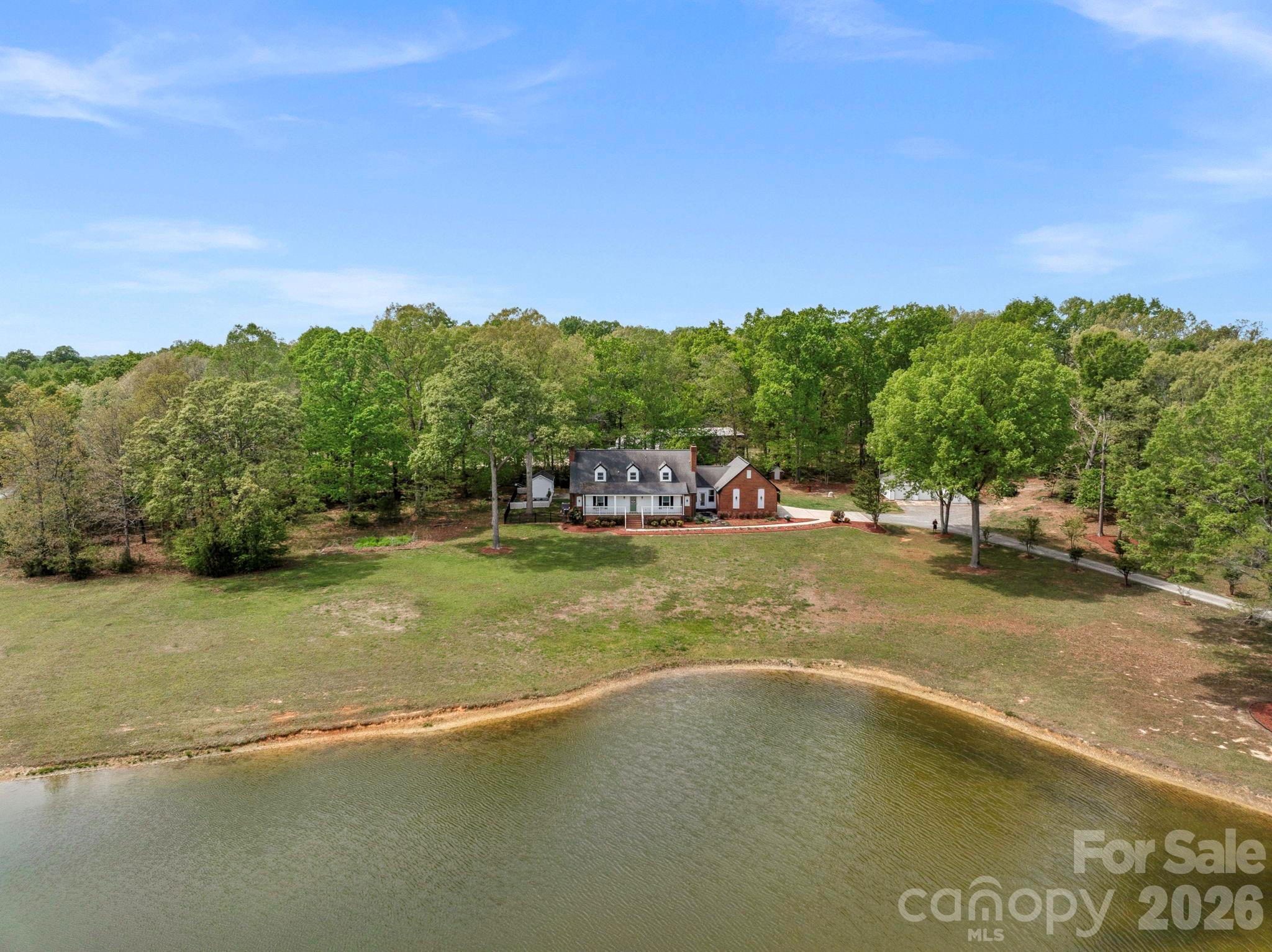2505 Pleasant Grove Church Road — Marshville