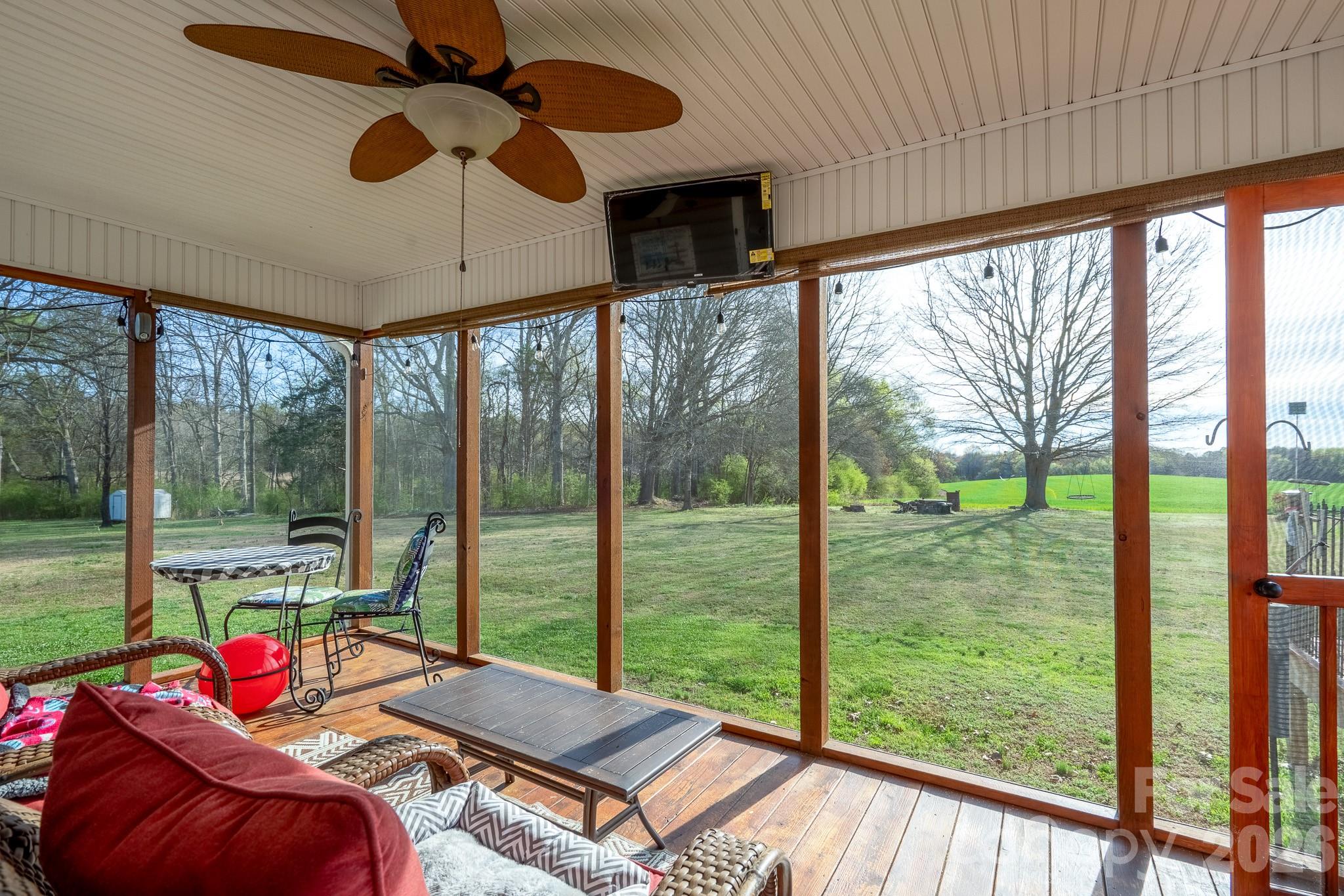24376 Endy Road — Albemarle
