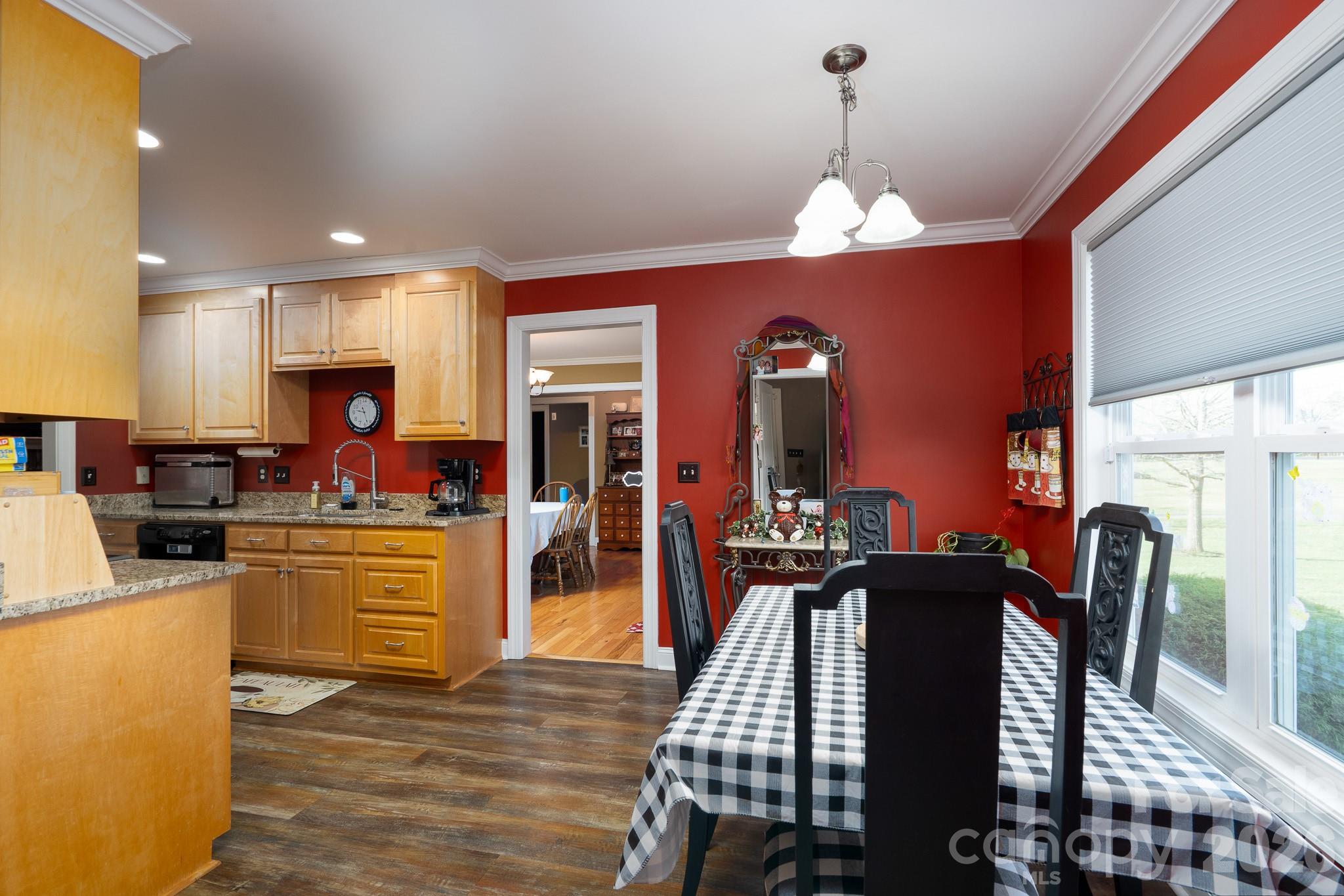 24376 Endy Road — Albemarle
