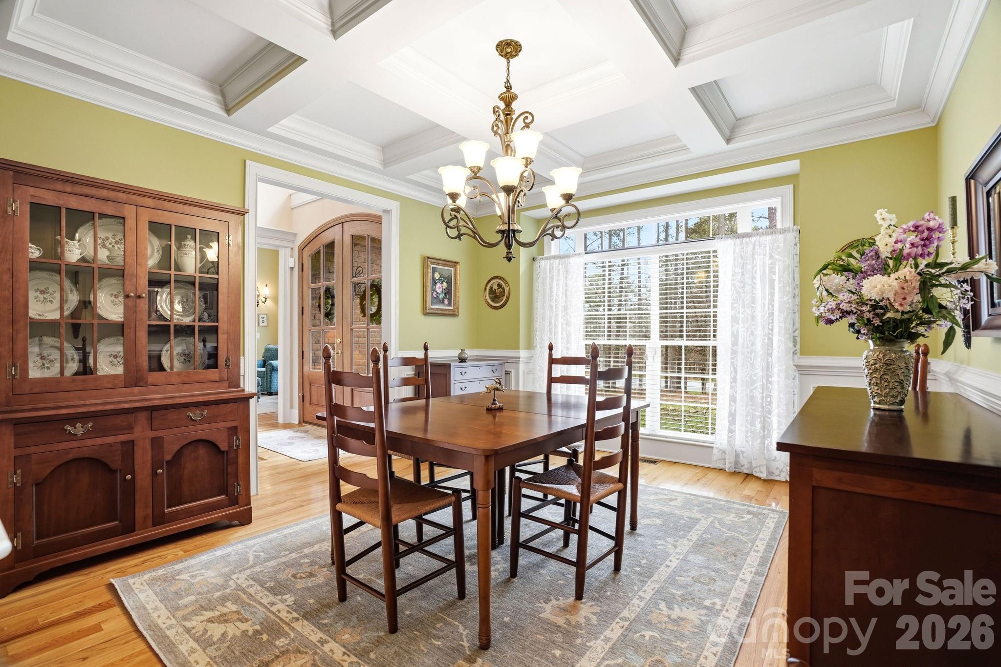 7282 James Court — Denver
