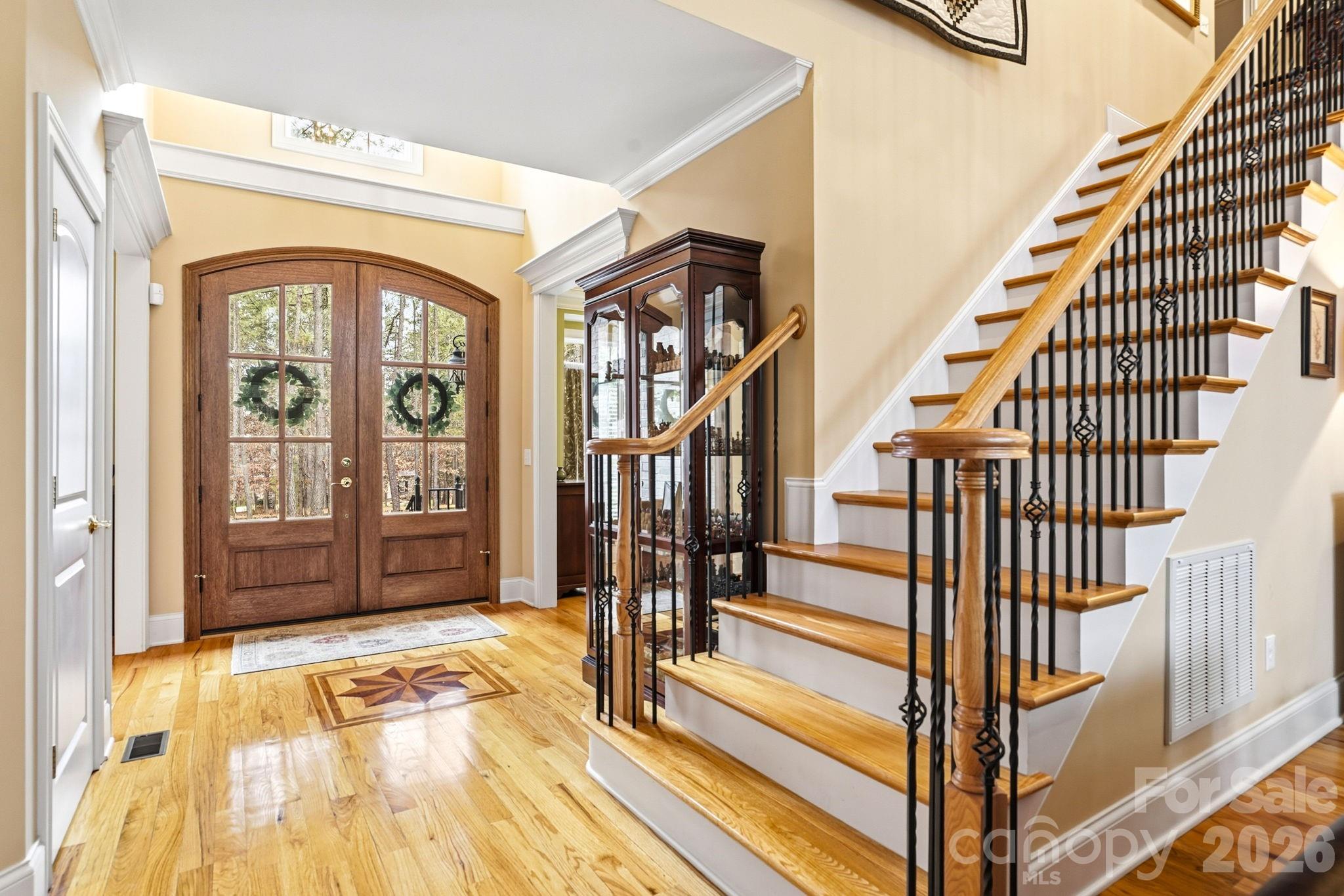7282 James Court — Denver