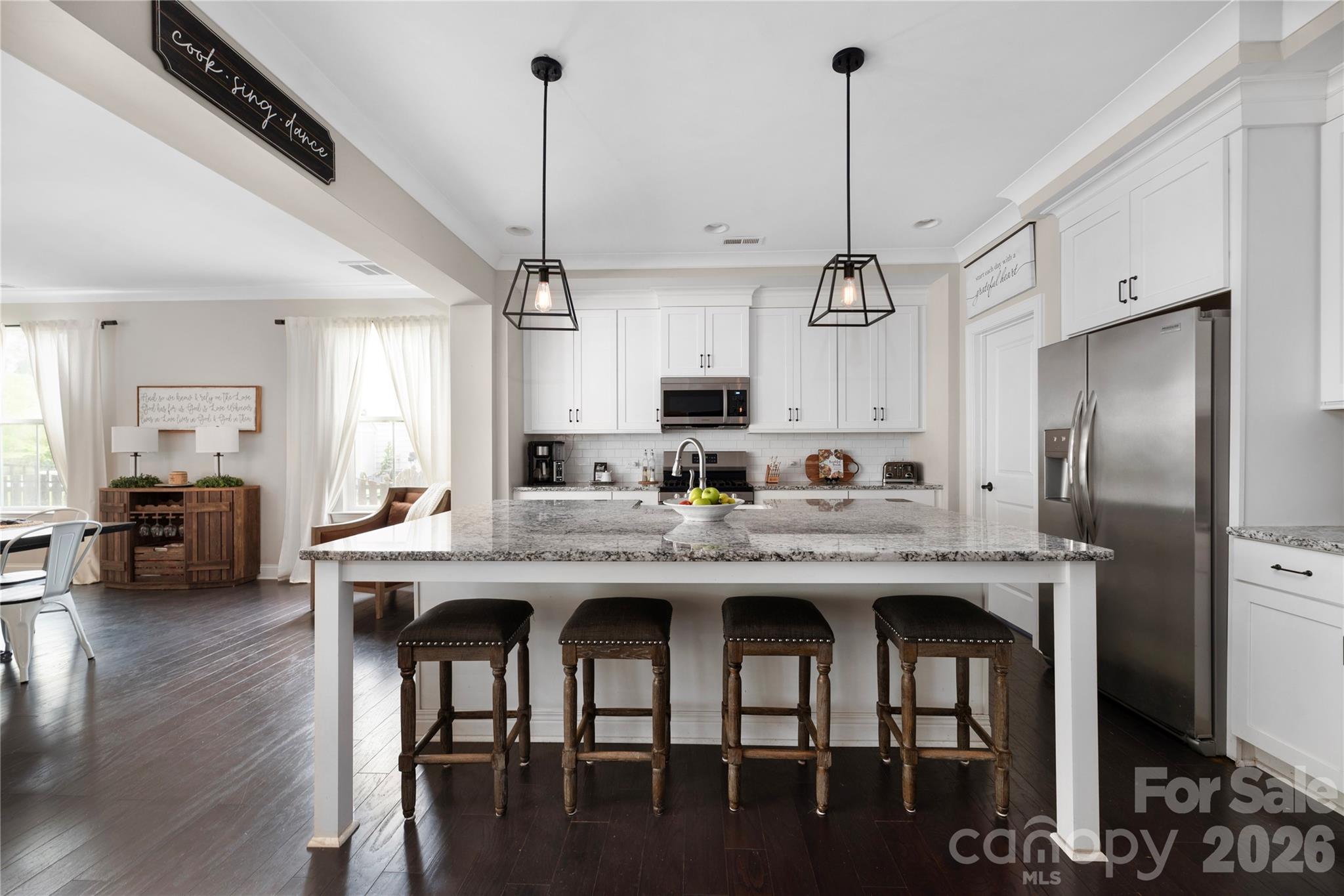 123 Country Lake Drive — Mooresville