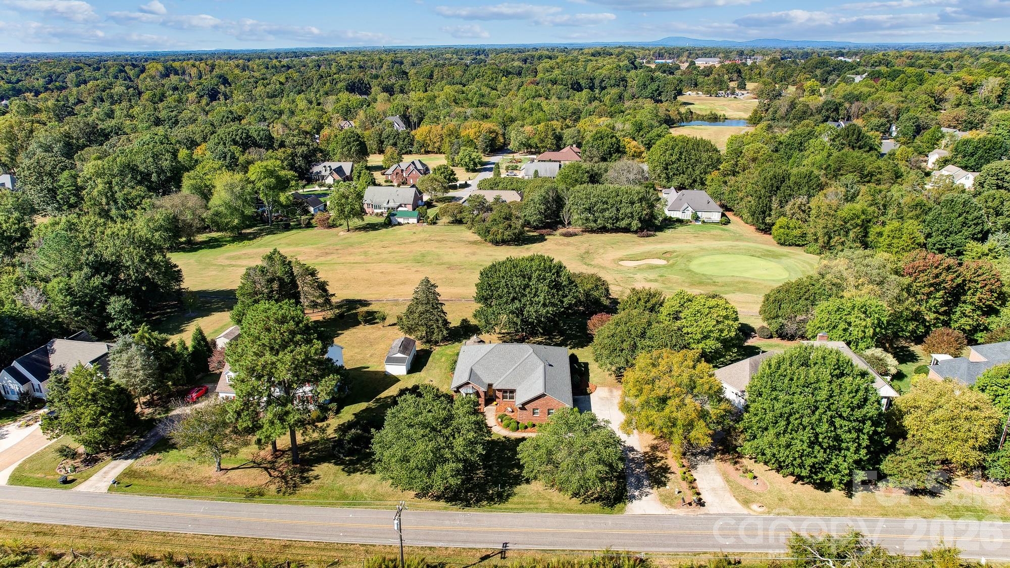 246 Canvasback Road — Mooresville