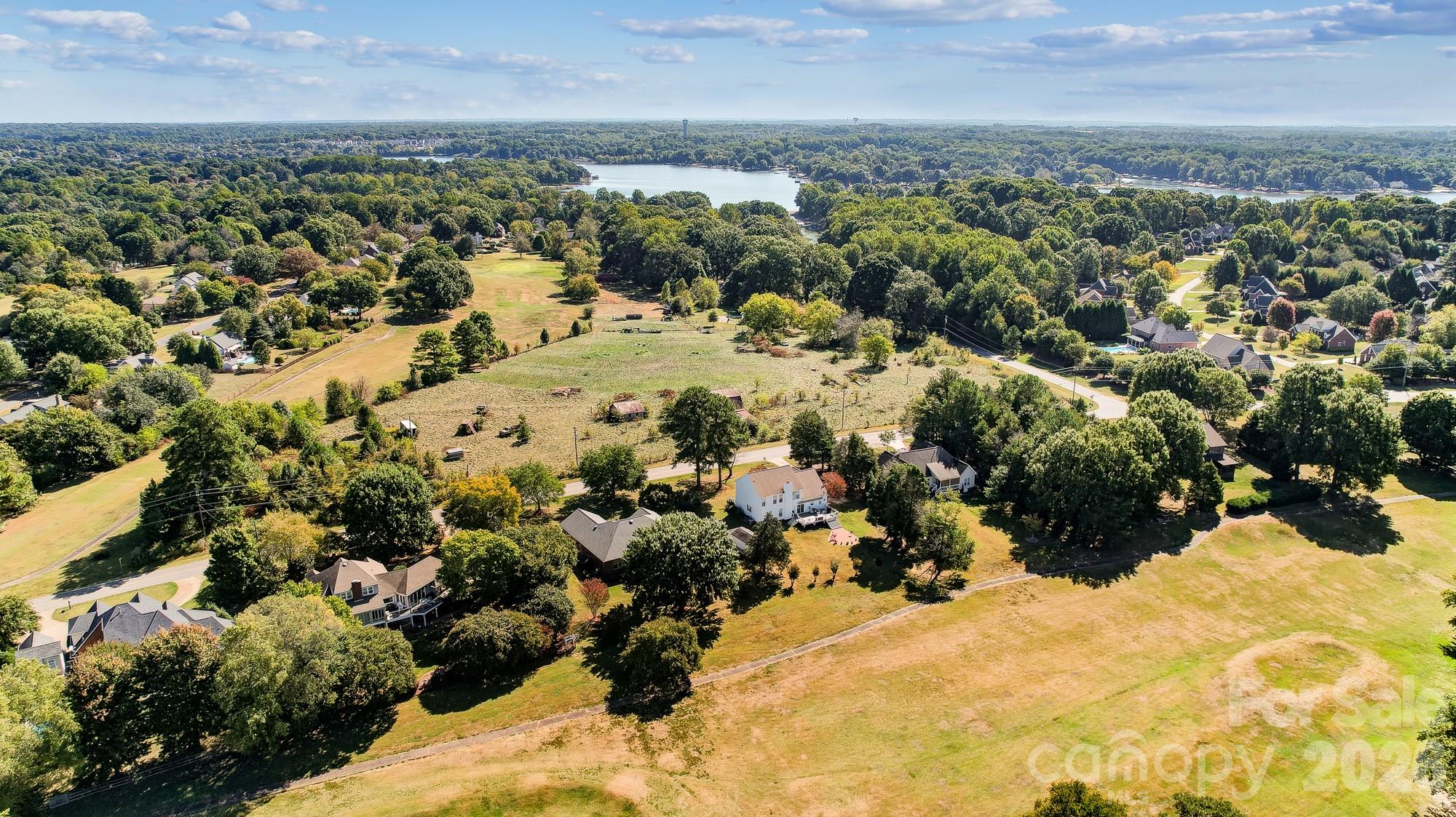 246 Canvasback Road — Mooresville