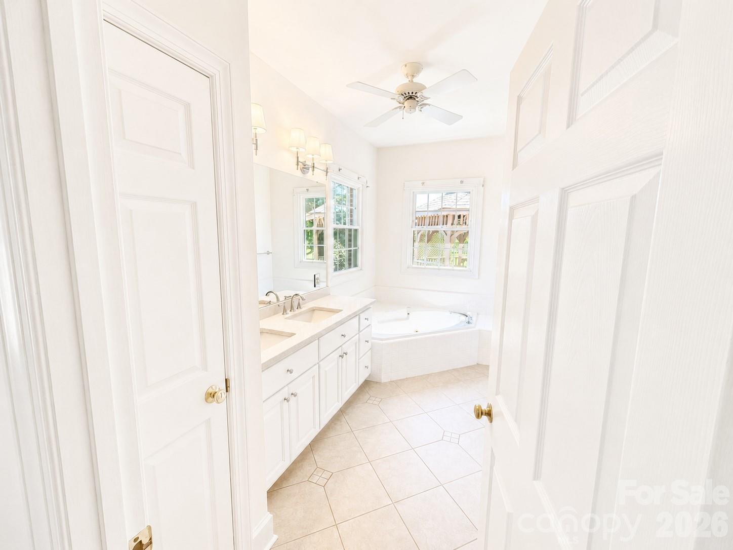 246 Canvasback Road — Mooresville