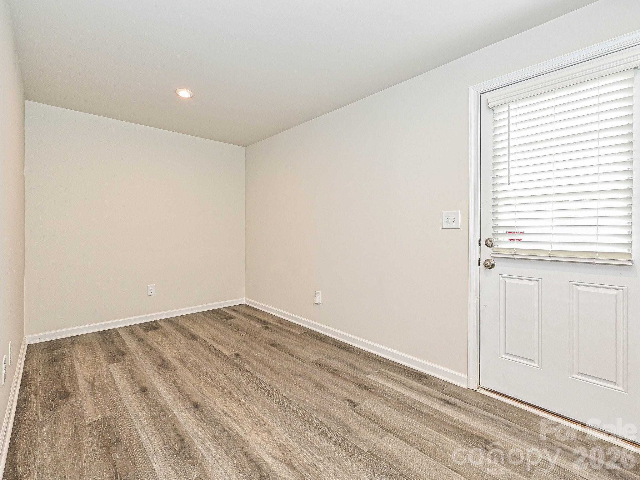 2037 Langer Street — Charlotte