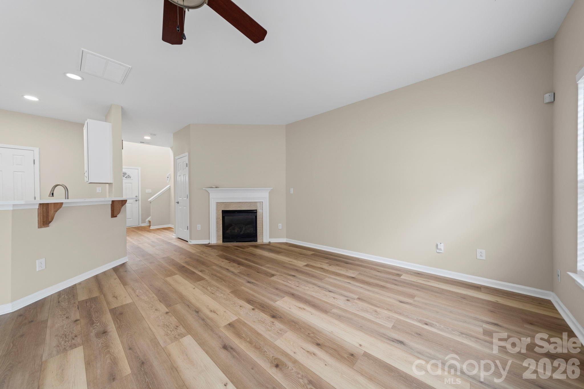 12429 Stratfield Place Circle — Pineville