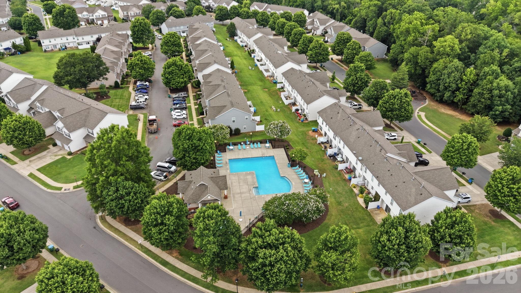 12429 Stratfield Place Circle — Pineville