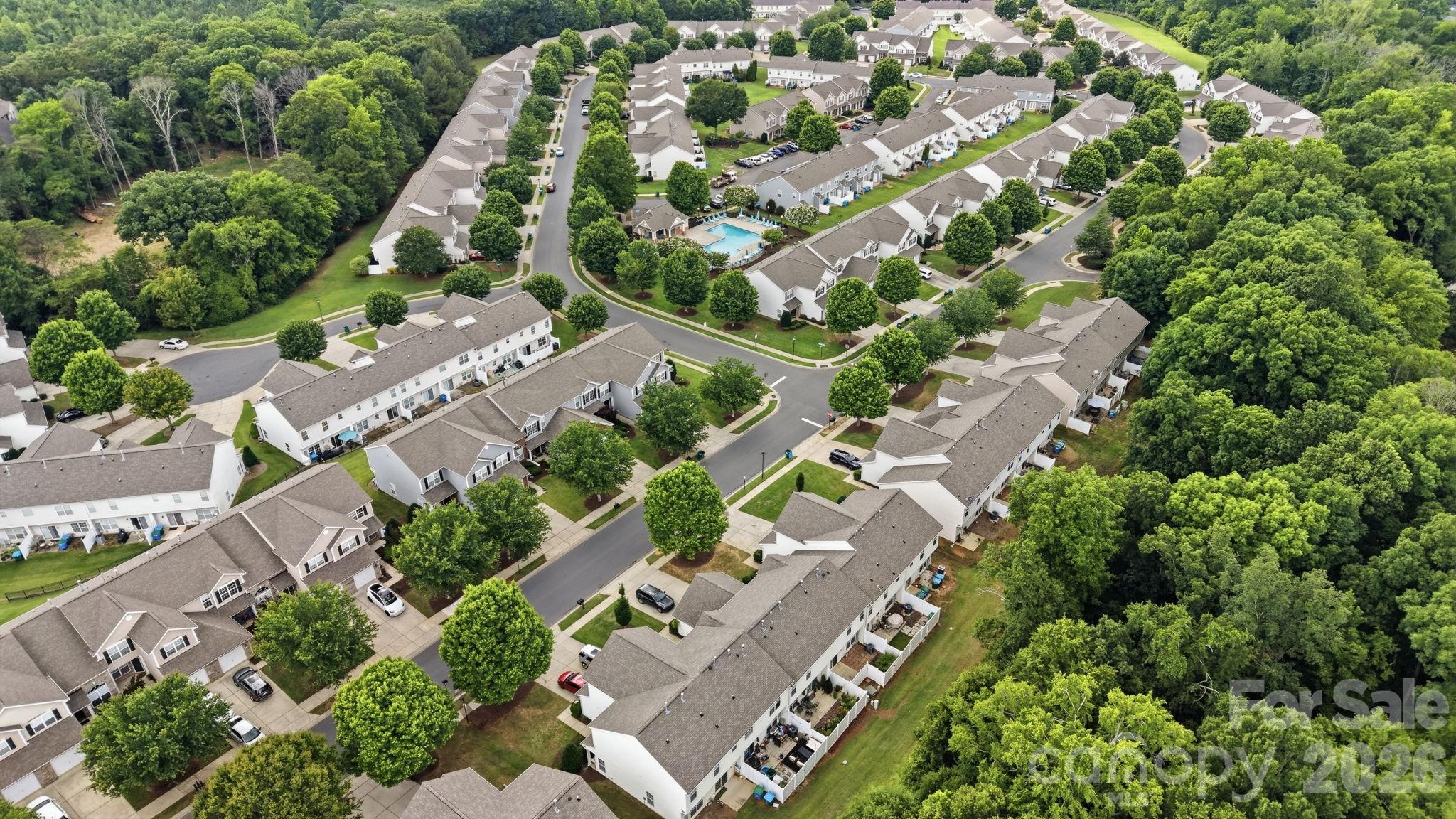 12429 Stratfield Place Circle — Pineville