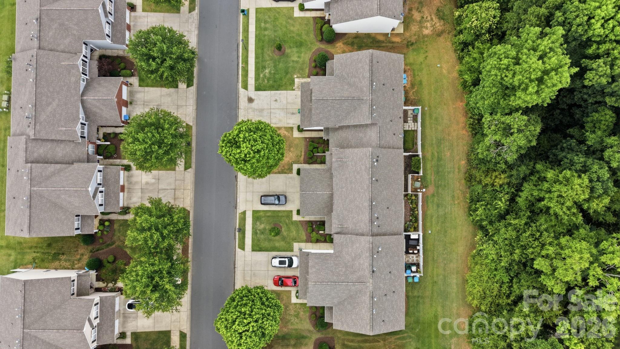 12429 Stratfield Place Circle — Pineville