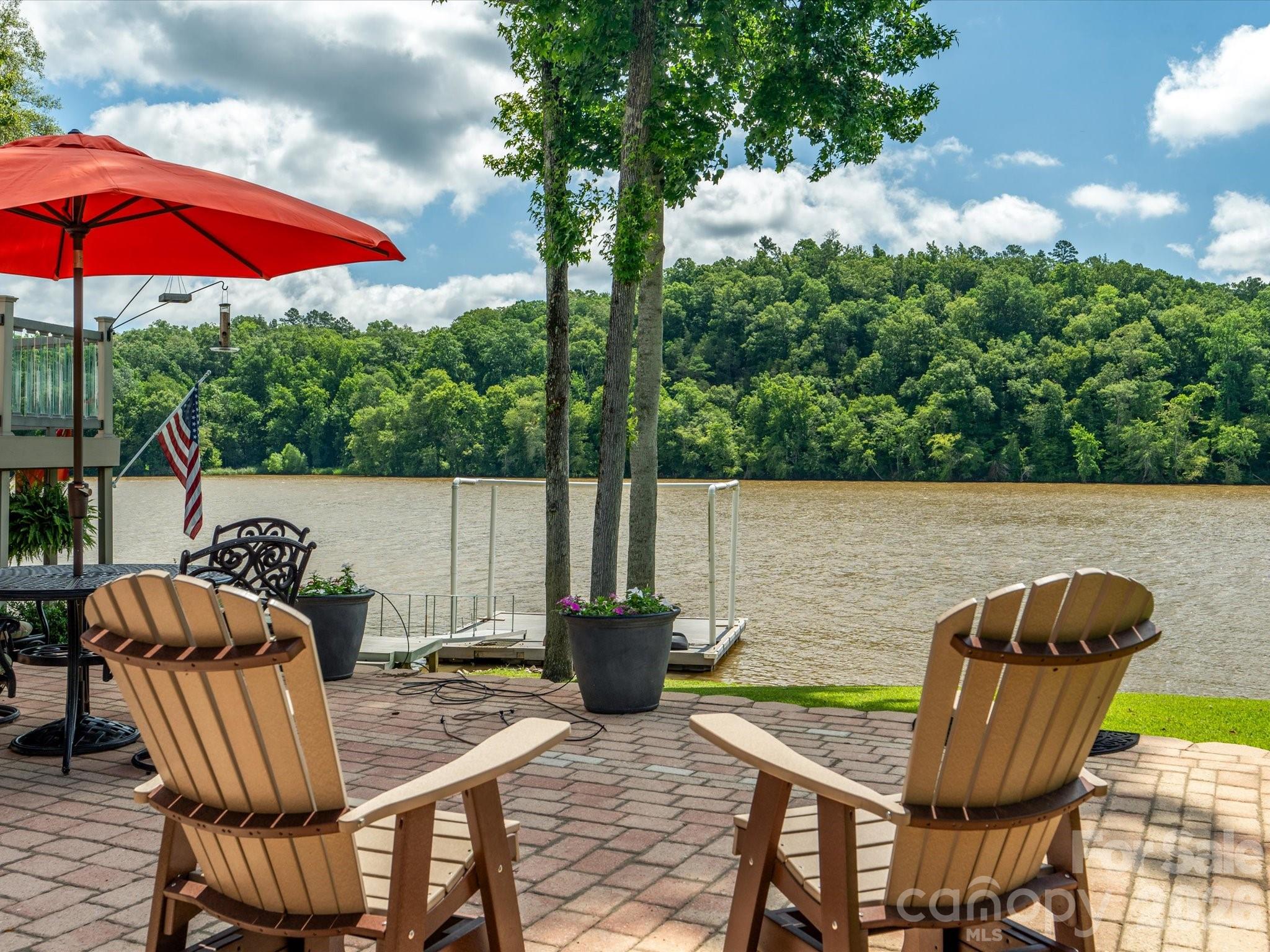 887 Living Waters Drive — Great Falls
