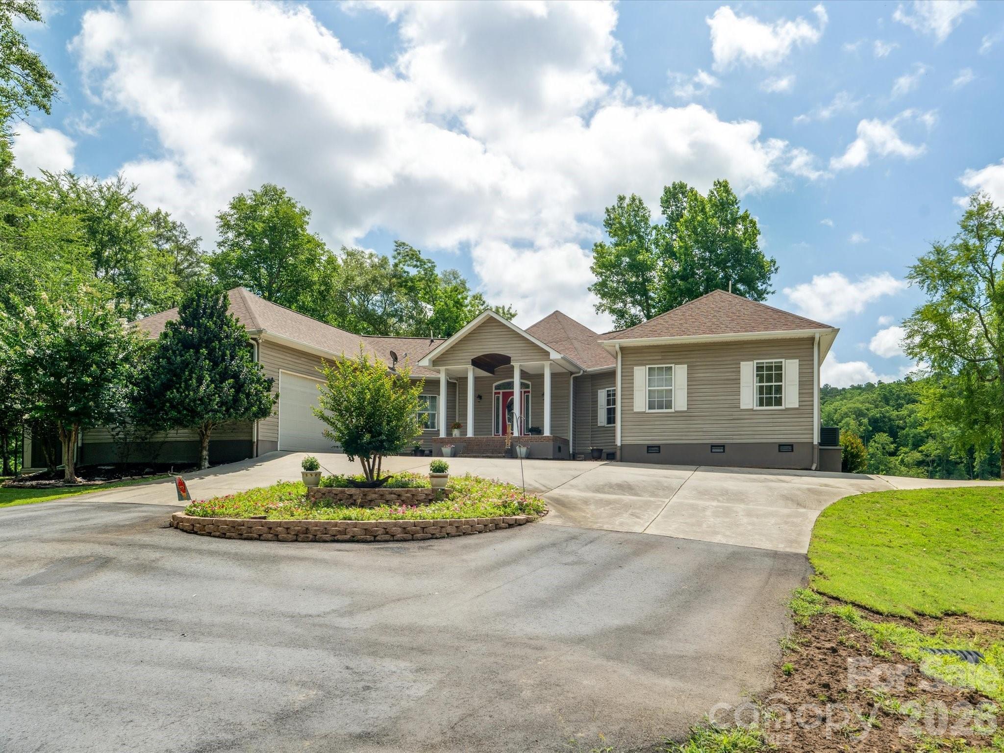 887 Living Waters Drive — Great Falls