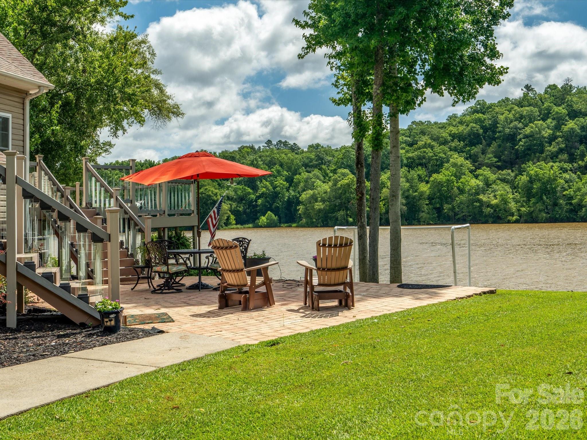 887 Living Waters Drive — Great Falls