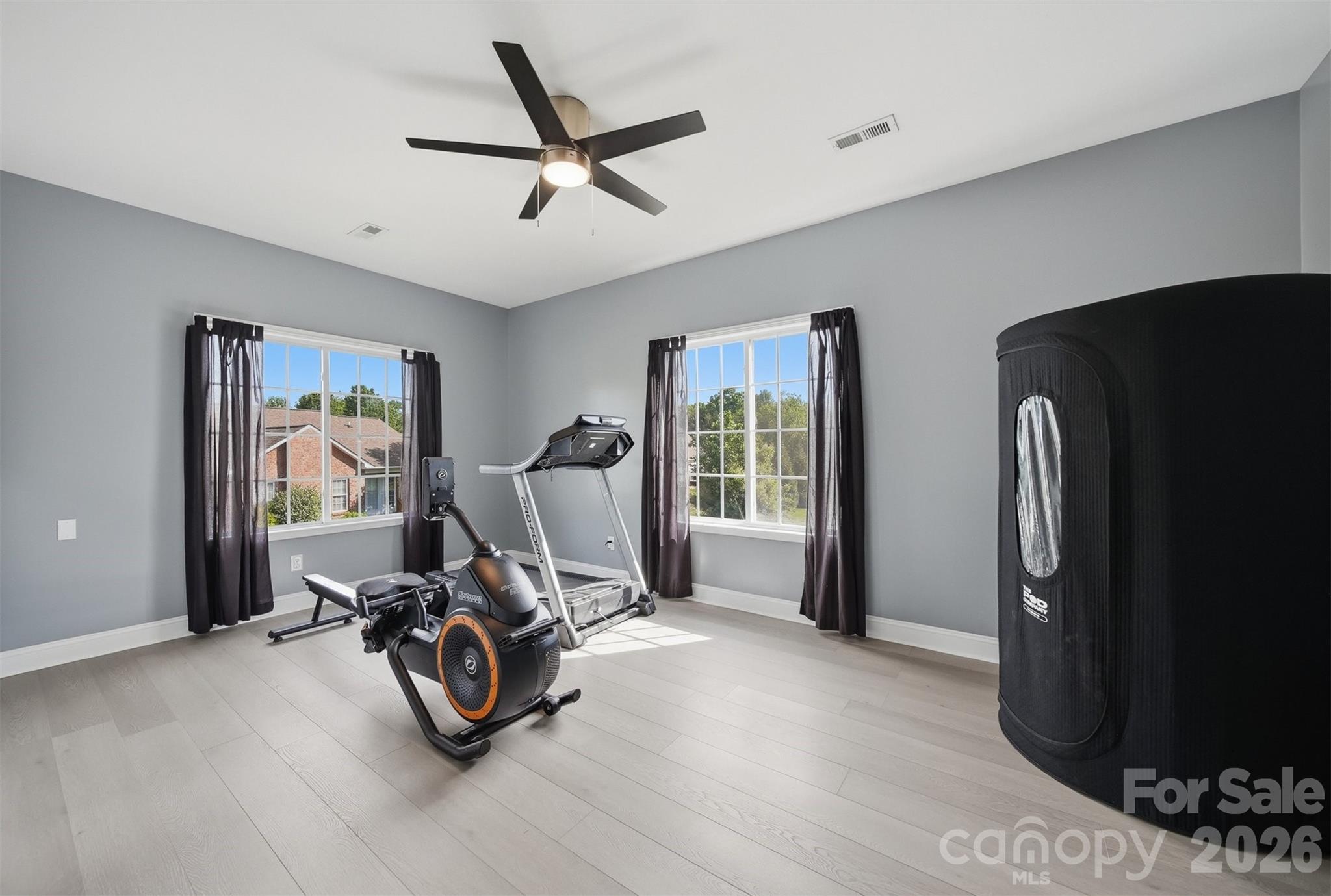 1360 Sweetbriar Lane — Hickory