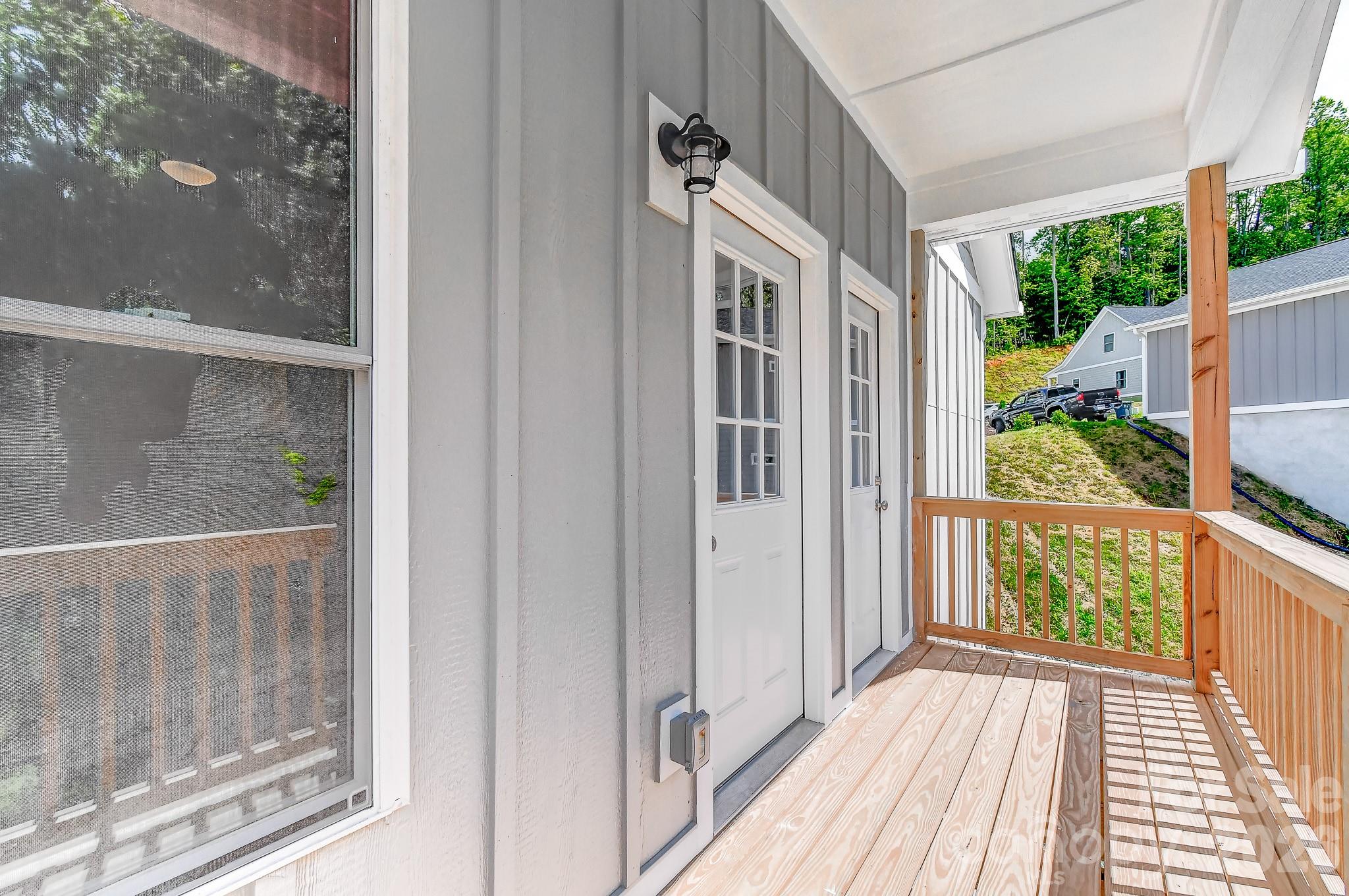 127 Northbend Drive — Asheville