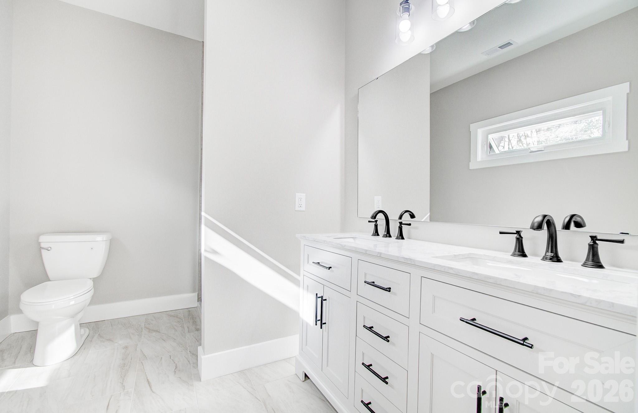 115 Northbend Drive — Asheville