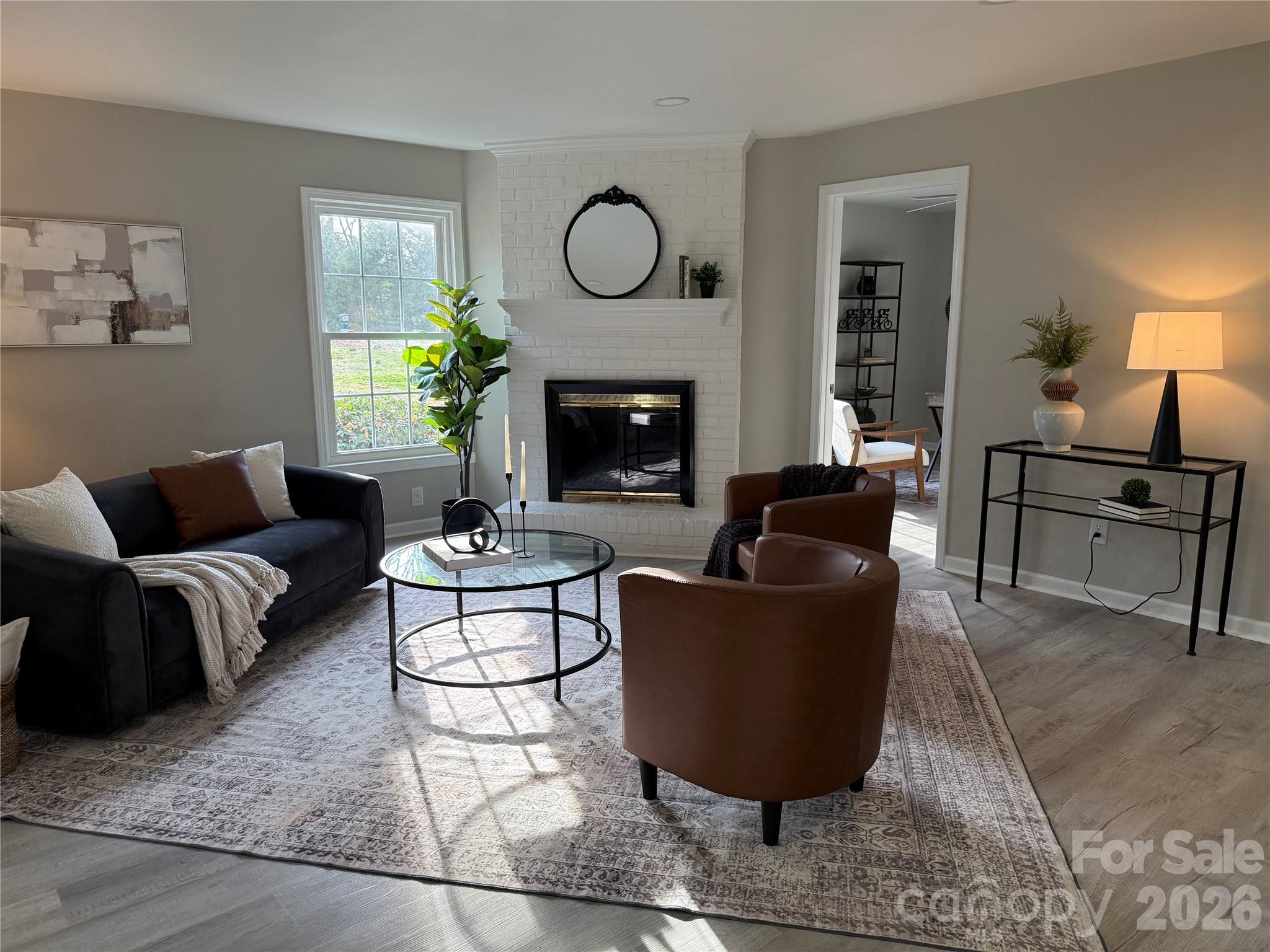 2411 Kimway Drive — Matthews
