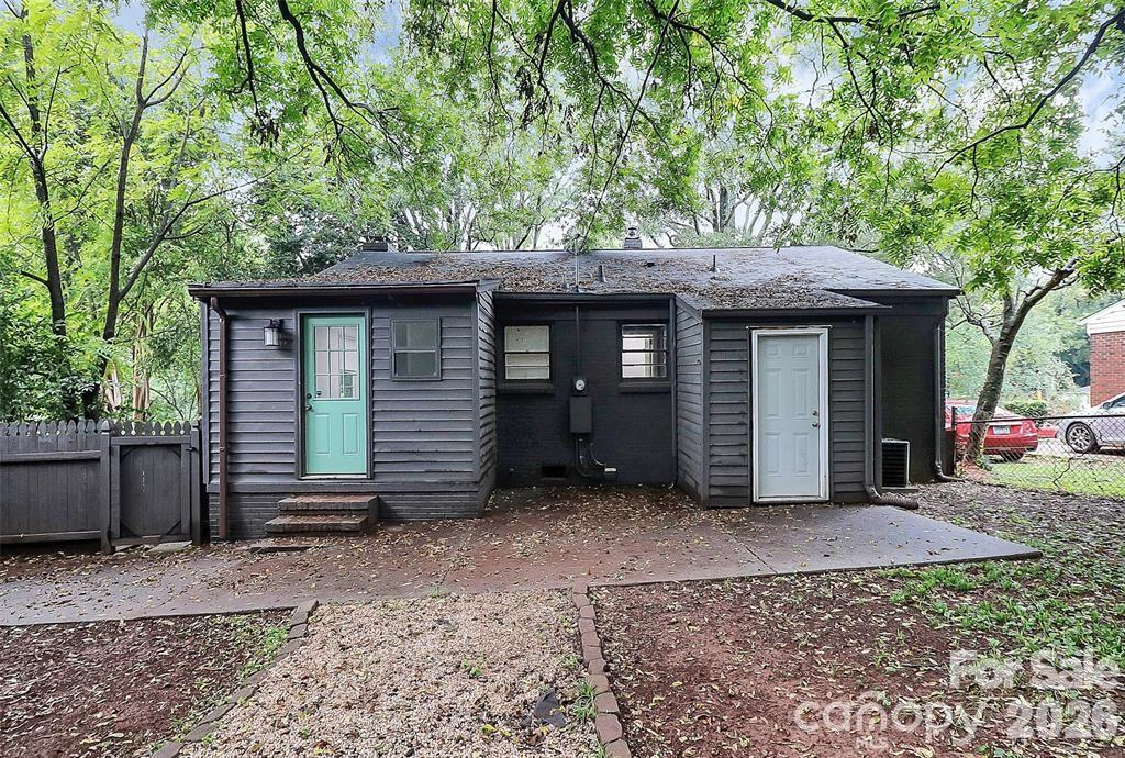 2642 Rachel Street — Charlotte