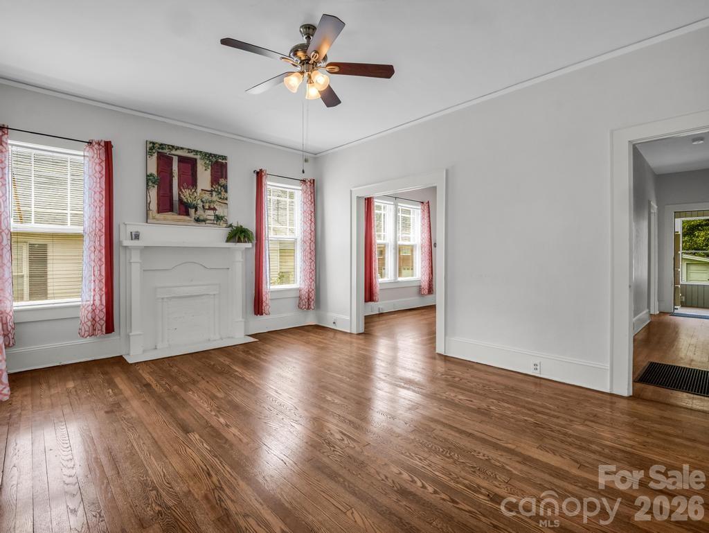203 Court Street — Rutherfordton