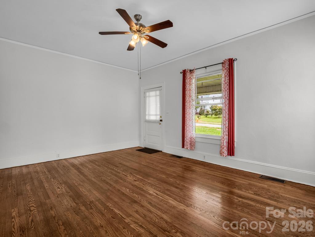 203 Court Street — Rutherfordton
