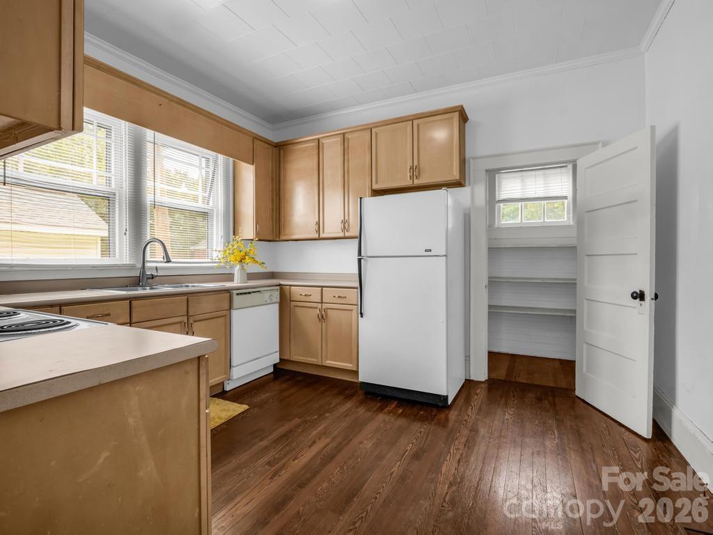 203 Court Street — Rutherfordton