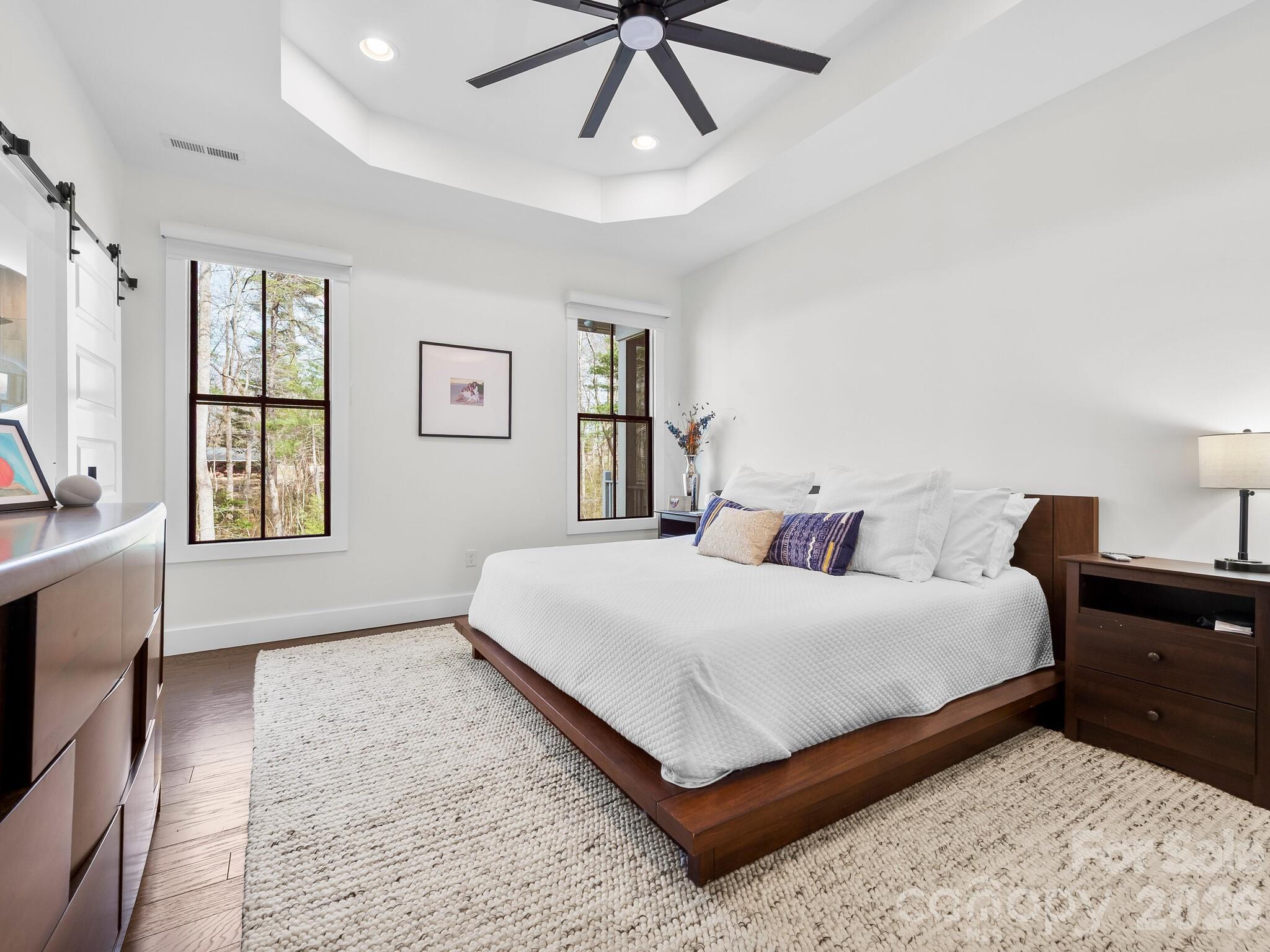 215 Lindsey Farm Drive — Flat Rock